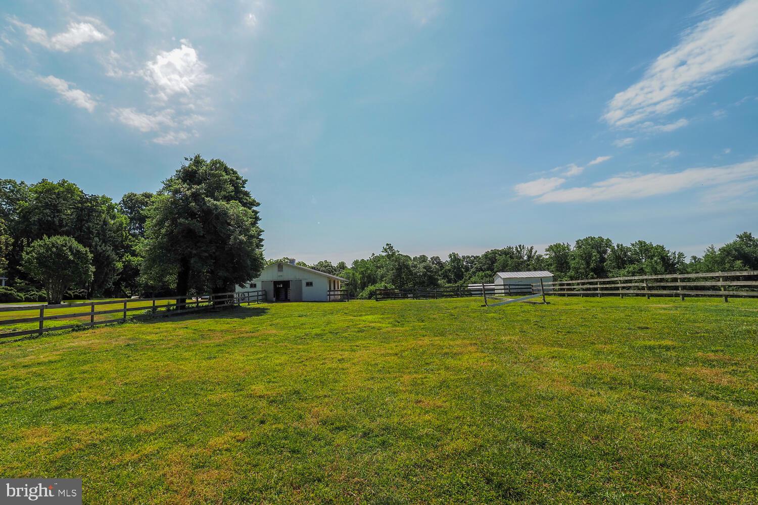 WEST RIVER - Residential