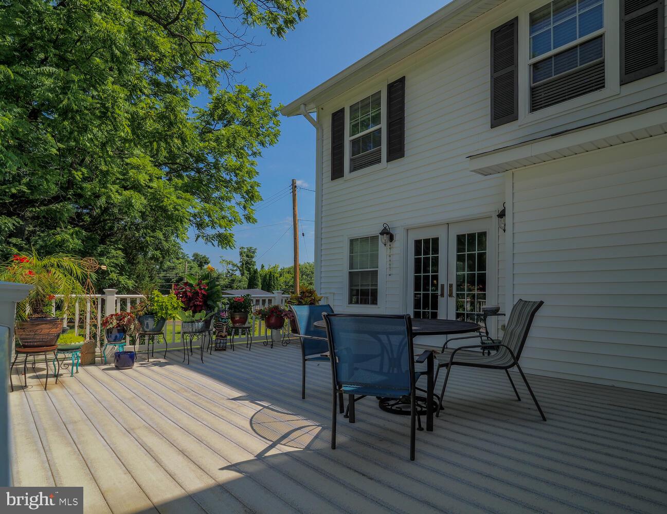 WEST RIVER - Residential