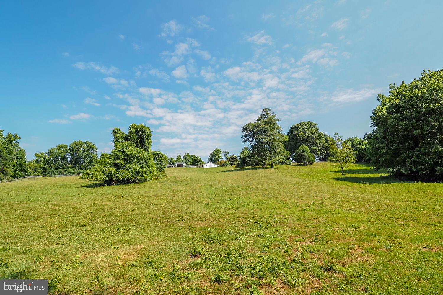 WEST RIVER - Residential