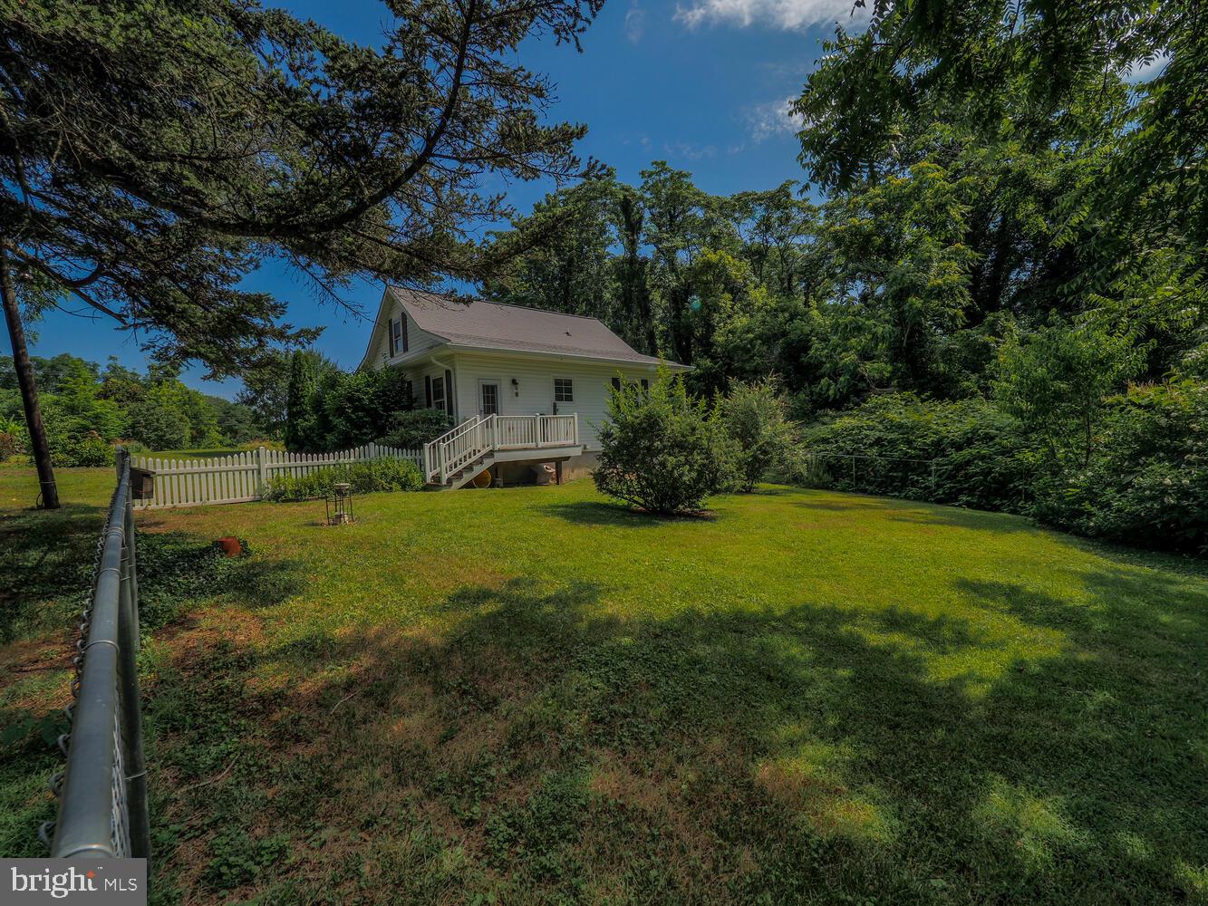 WEST RIVER - Residential