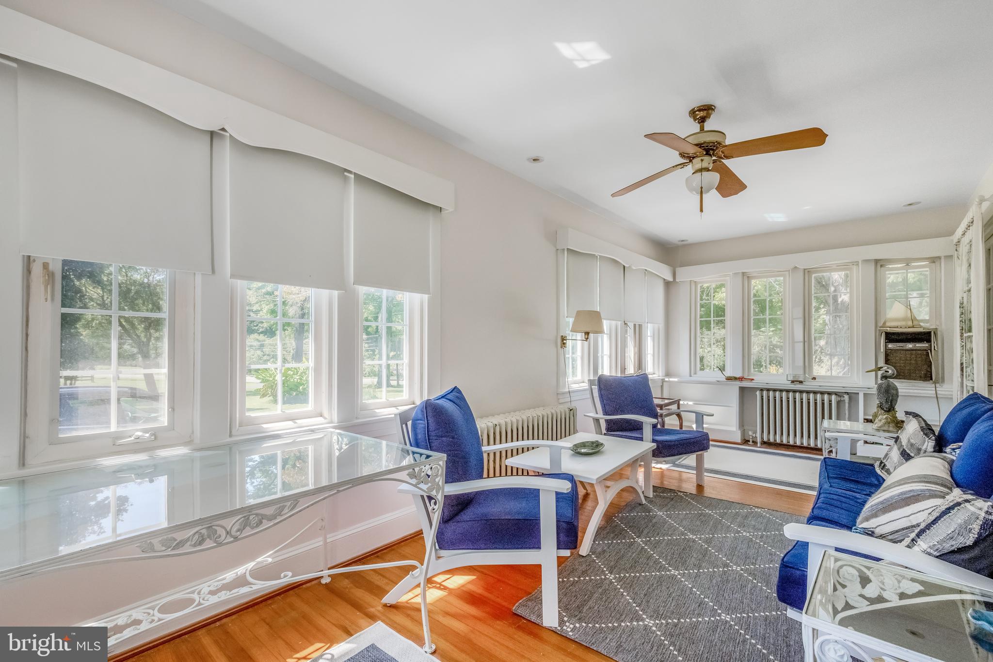 WEST RIVER - Residential