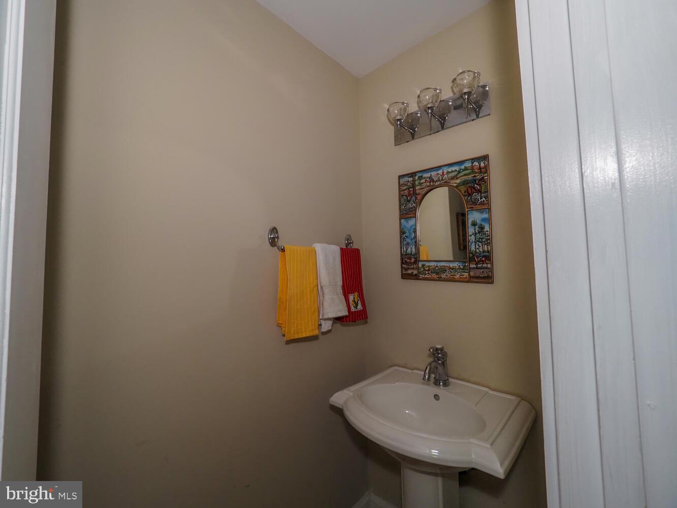 WEST RIVER - Residential