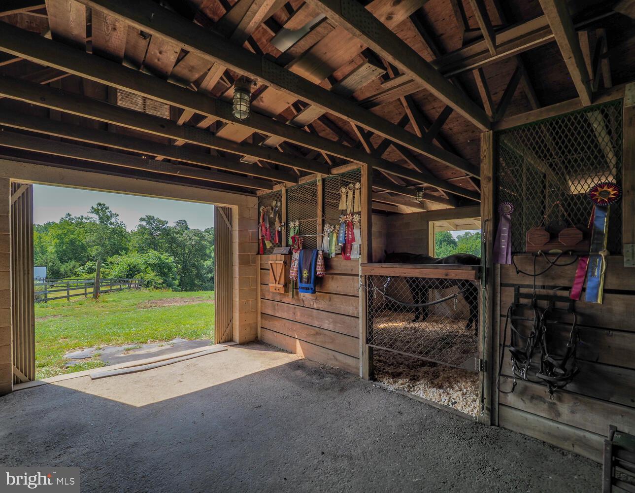 WEST RIVER - Residential