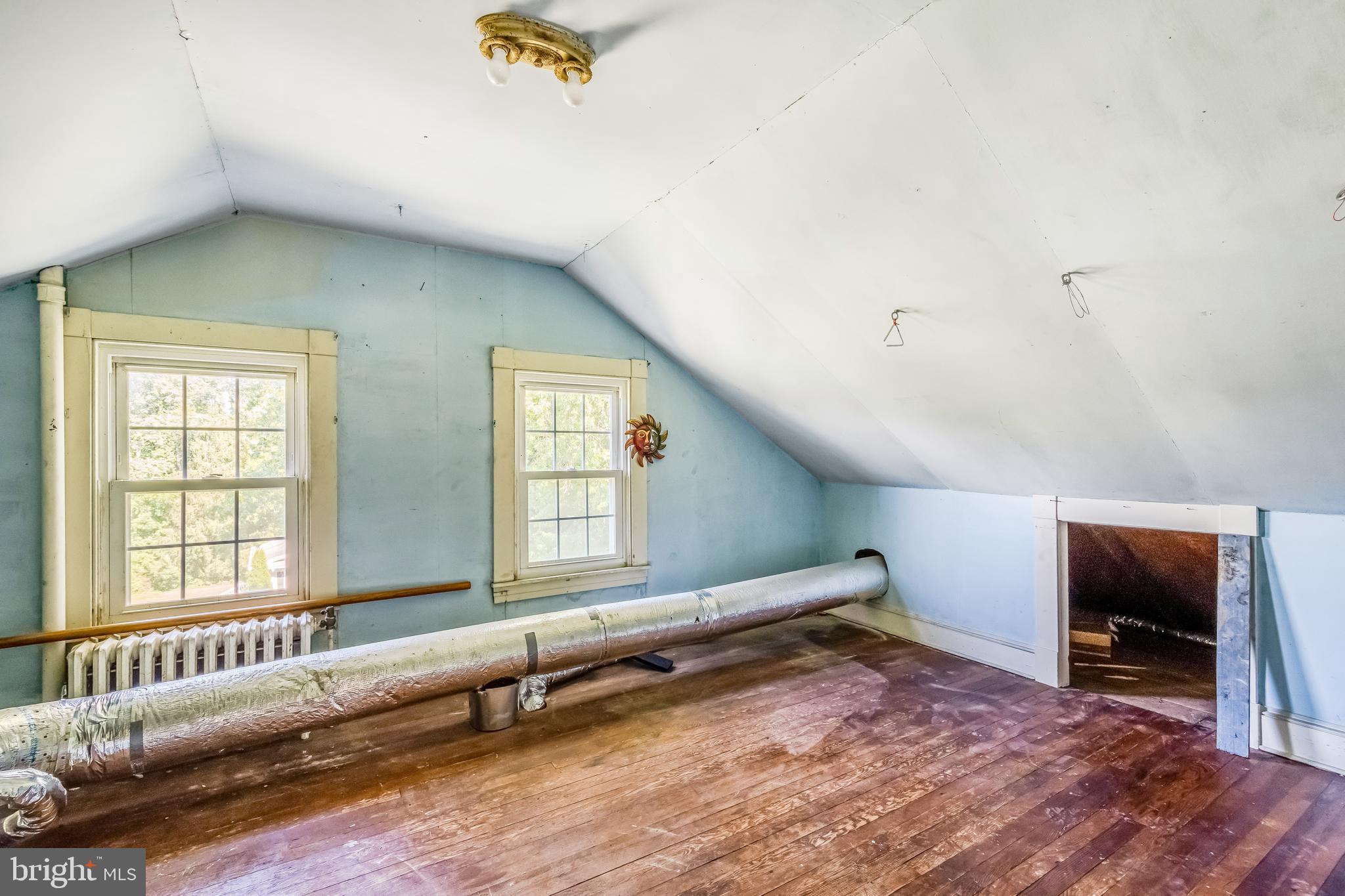 WEST RIVER - Residential