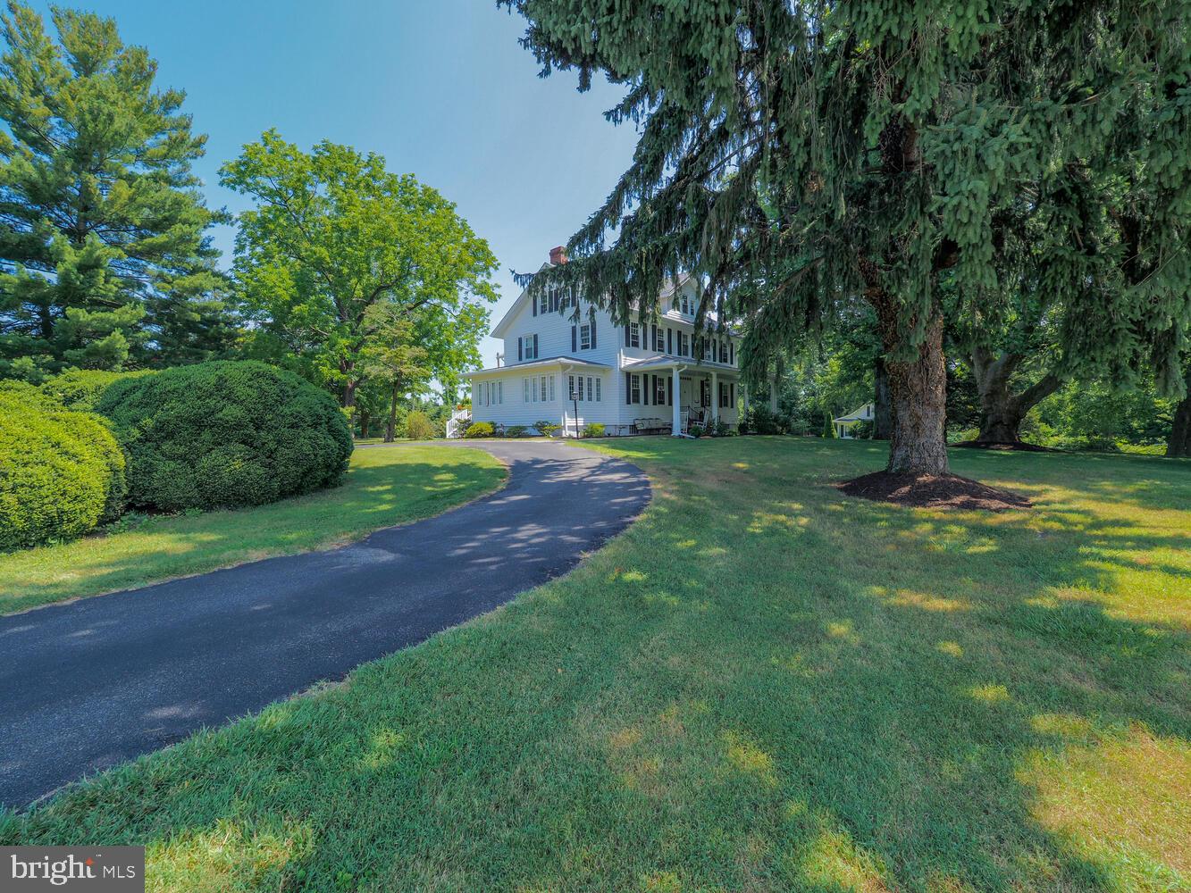 WEST RIVER - Residential