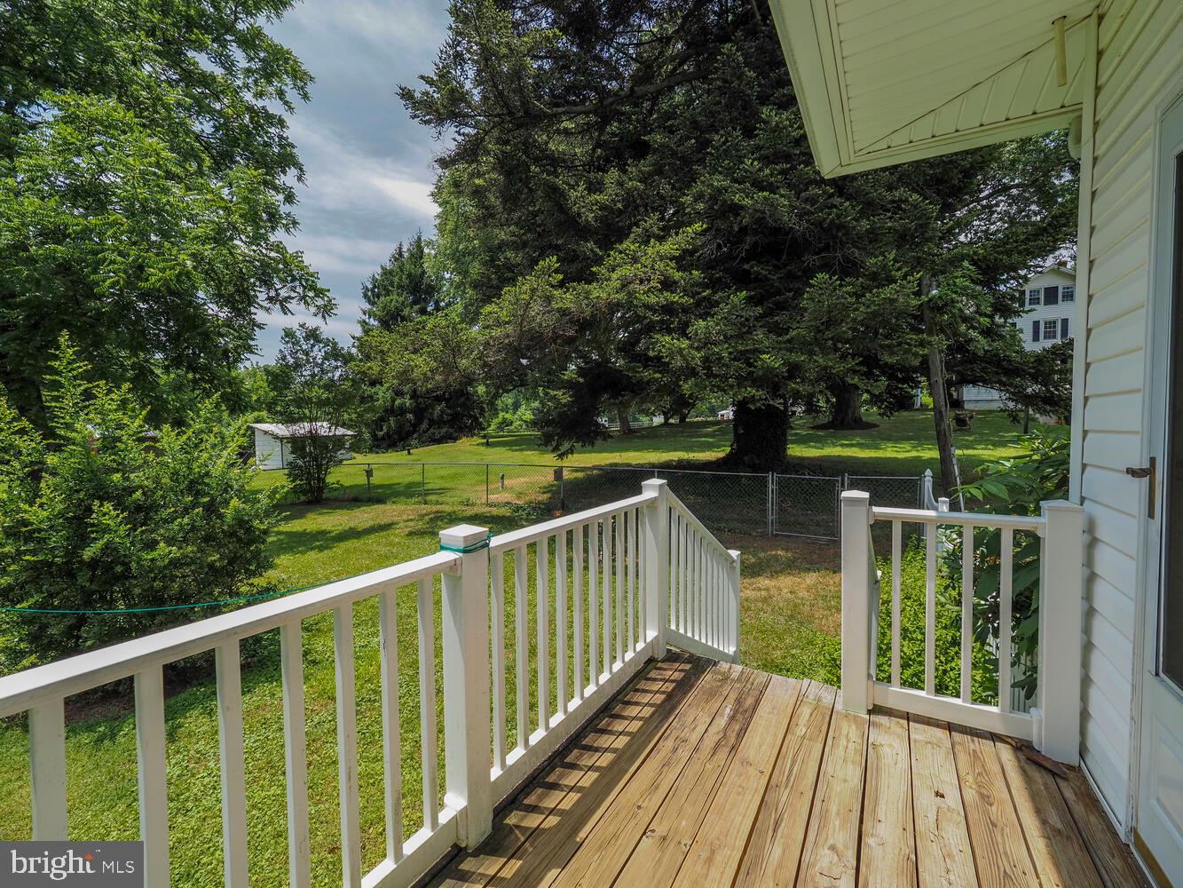 WEST RIVER - Residential