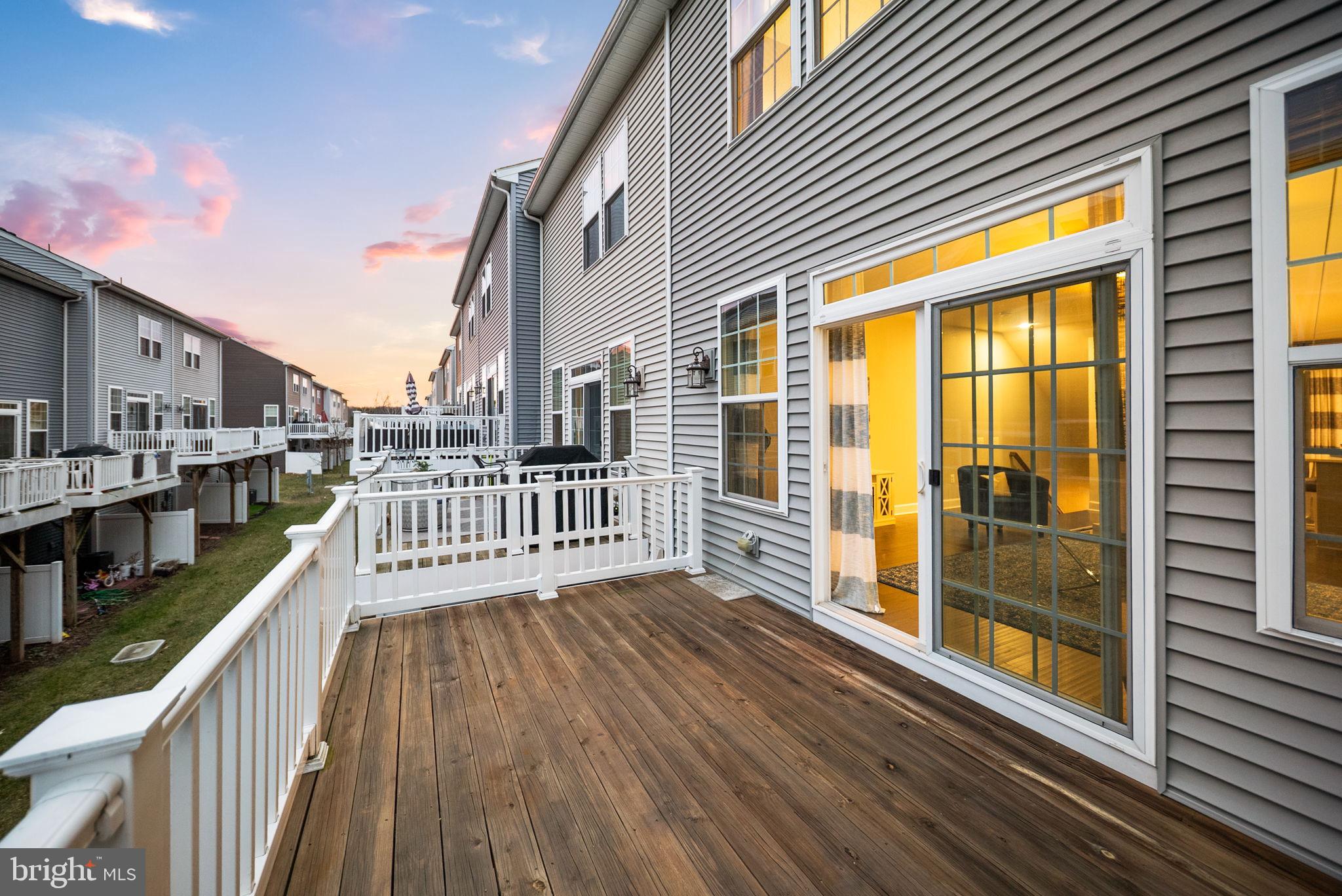 HAYMARKET CROSSING - Residential