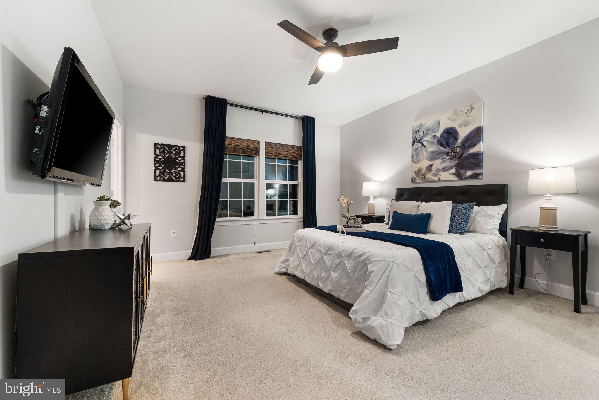 HAYMARKET CROSSING - Residential