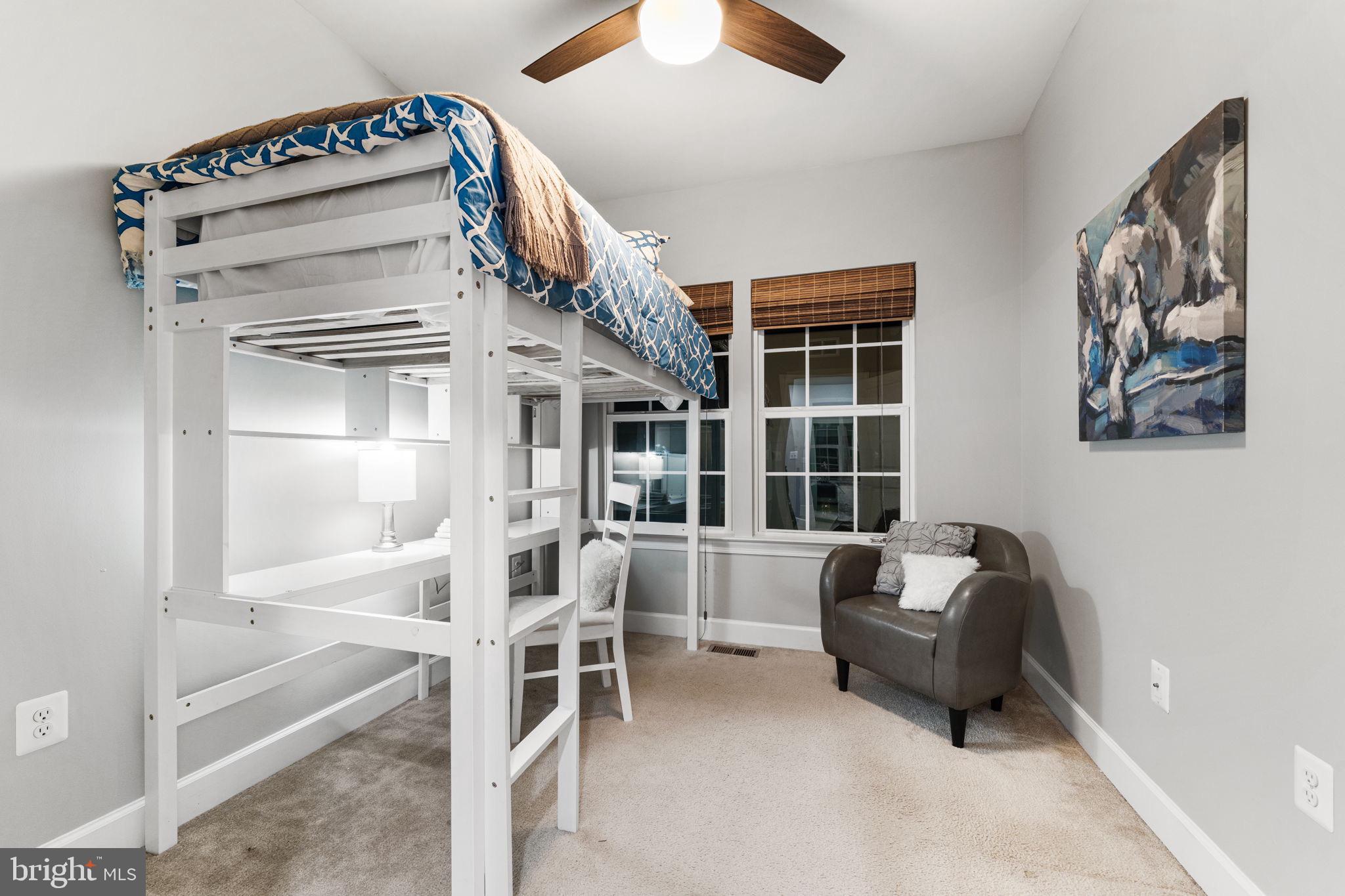 HAYMARKET CROSSING - Residential