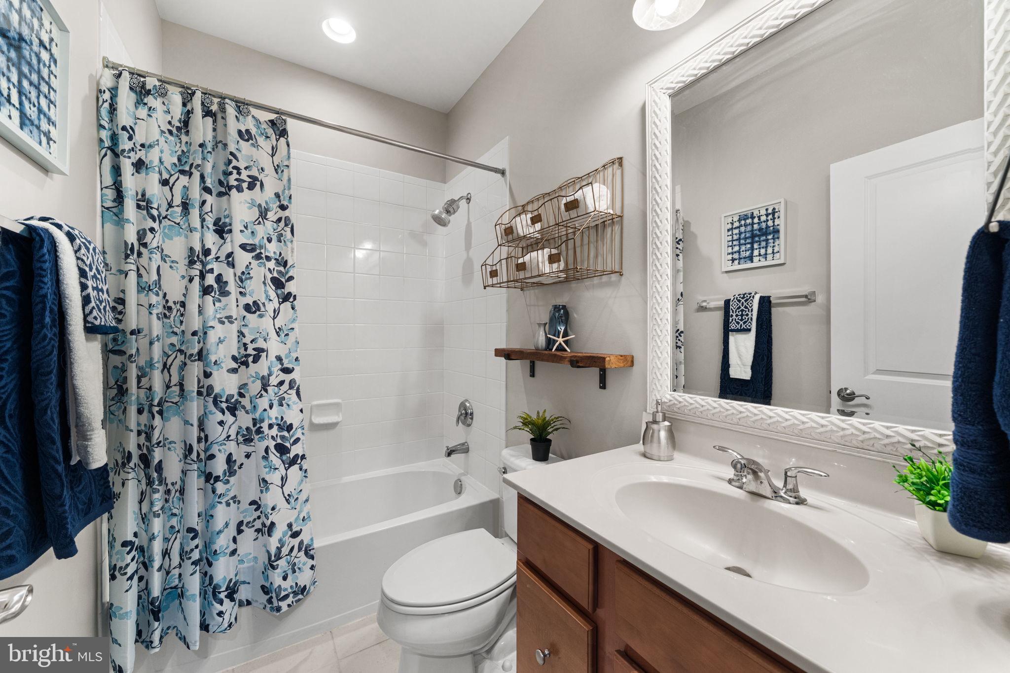 HAYMARKET CROSSING - Residential