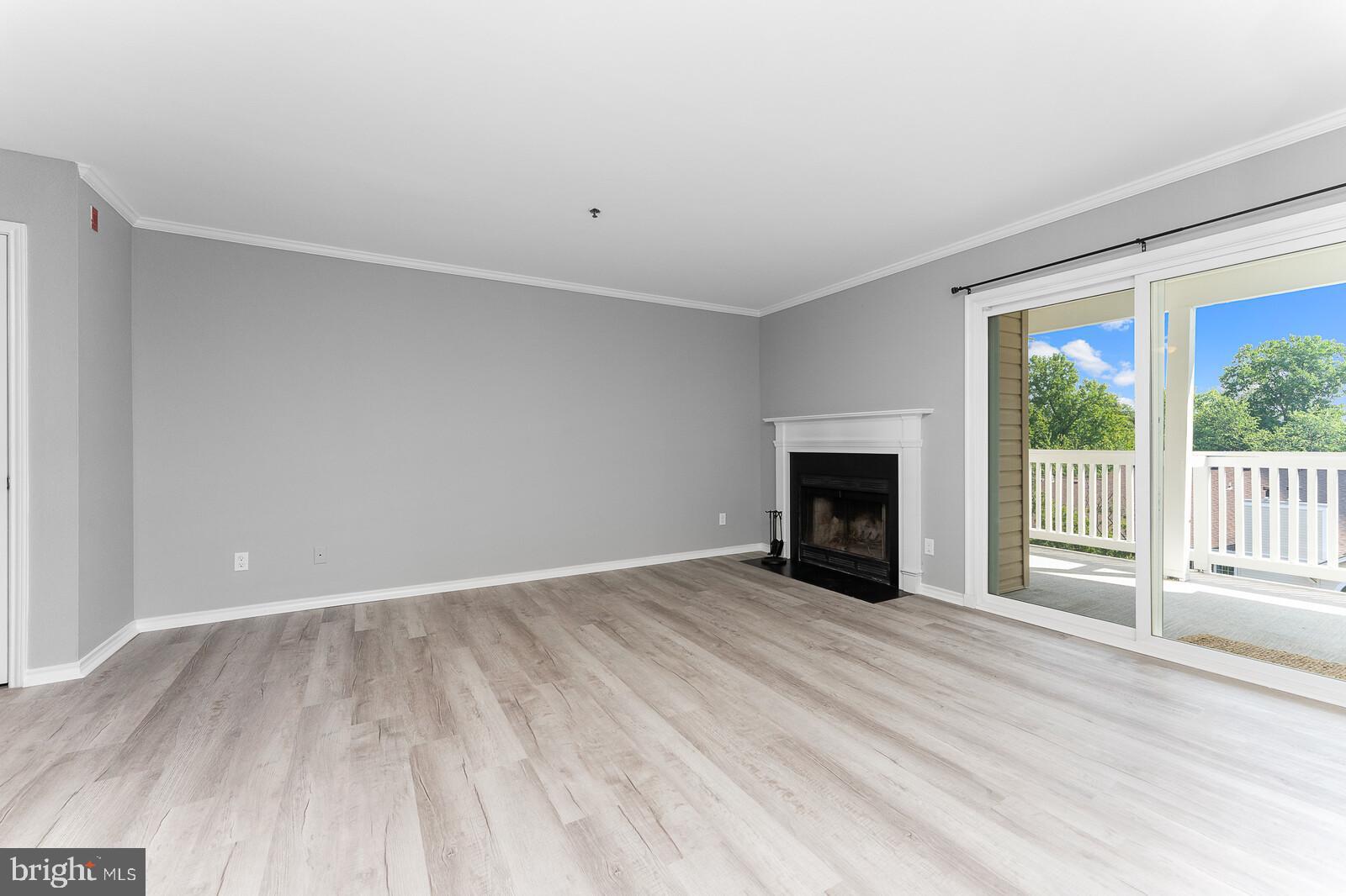 FOUNTAINS AT MCLEAN - Residential Lease