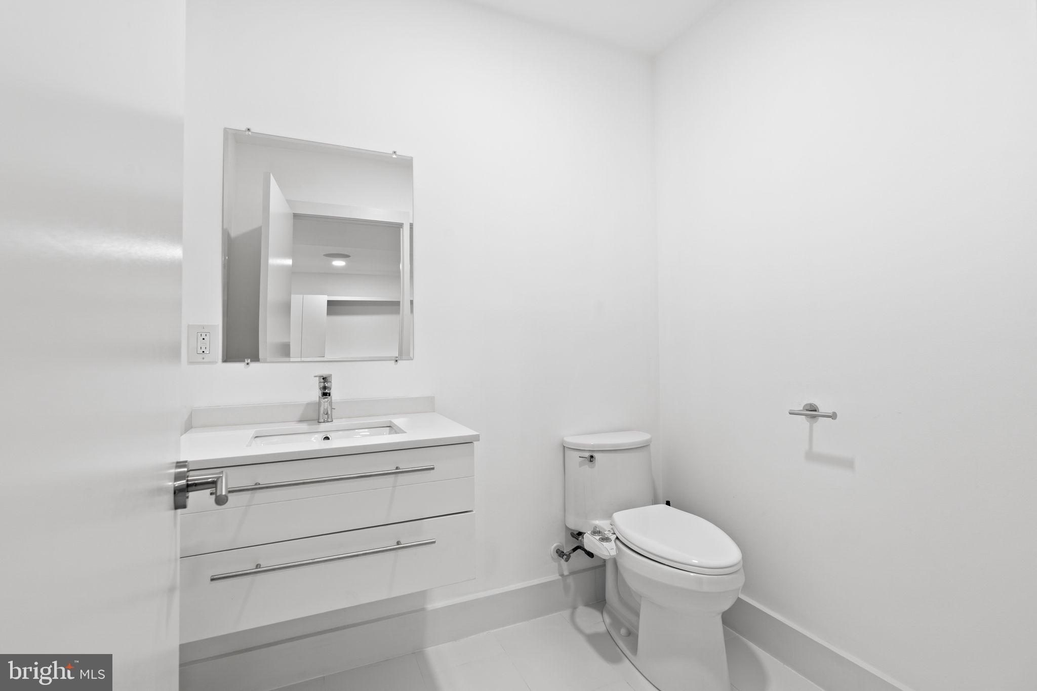 POTOMAC GLEN - Residential