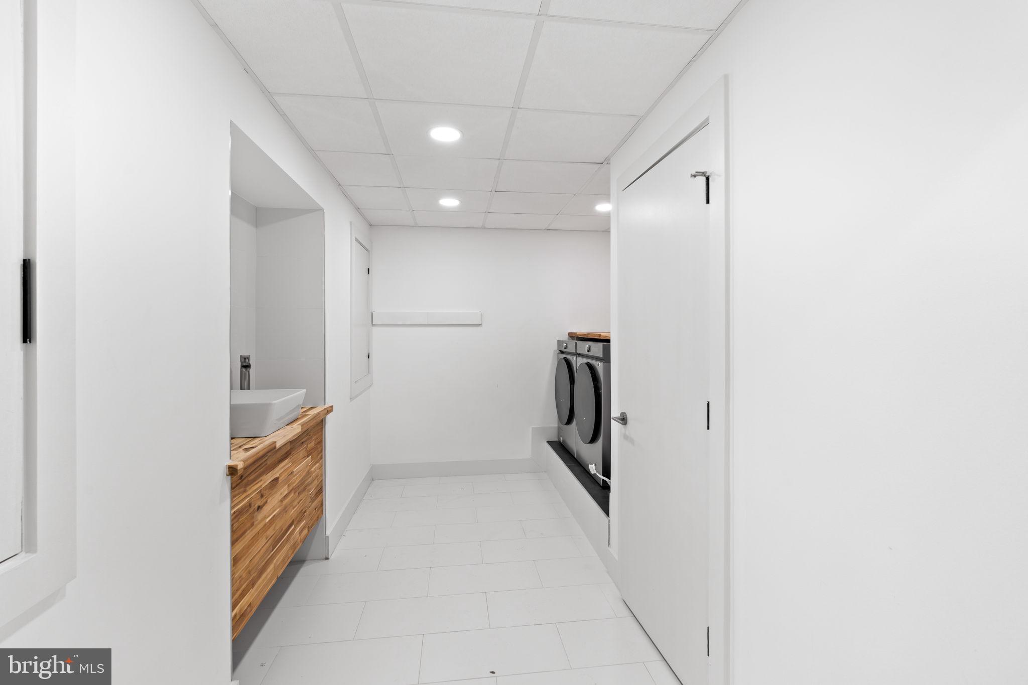 POTOMAC GLEN - Residential