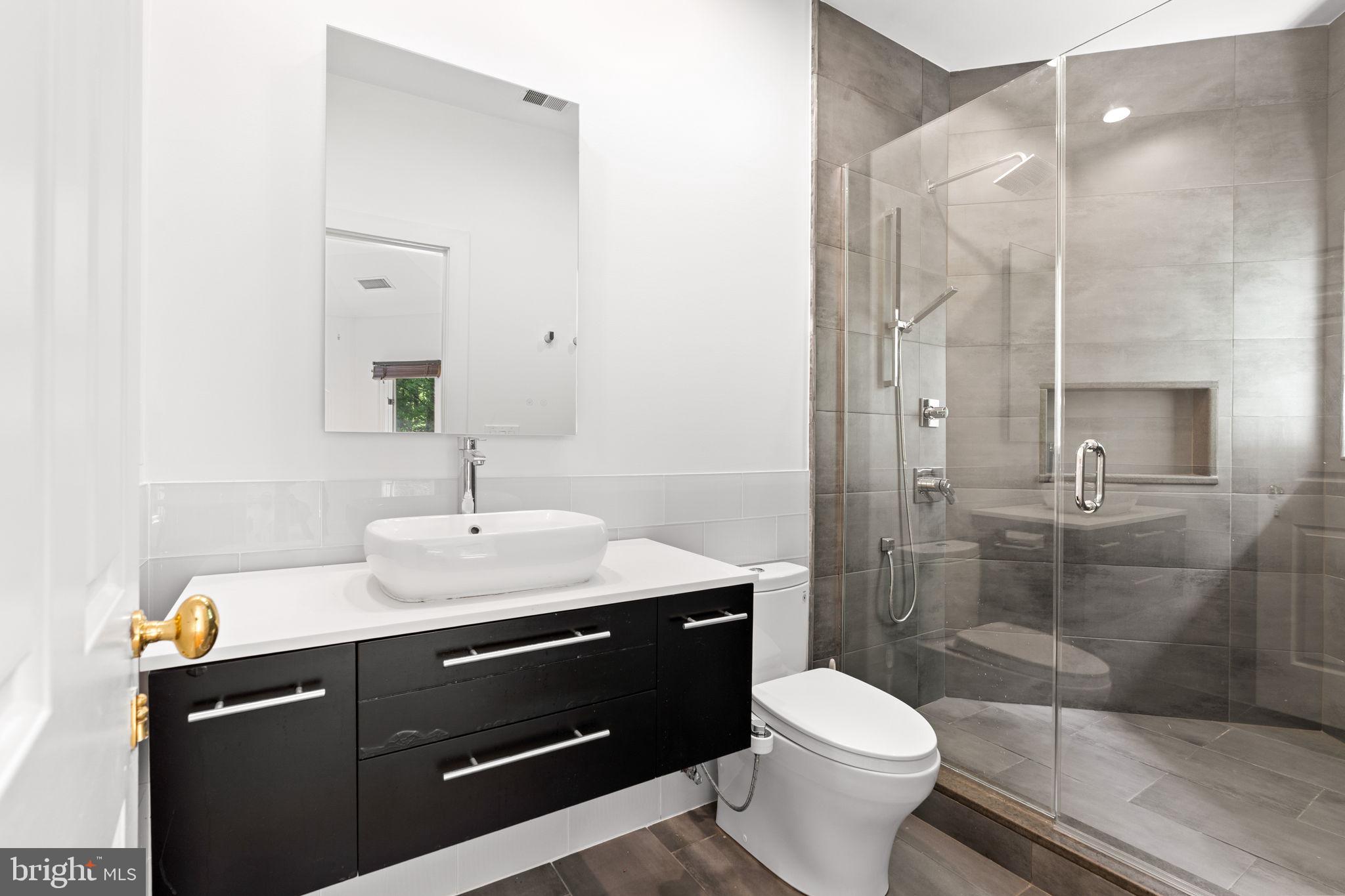 POTOMAC GLEN - Residential