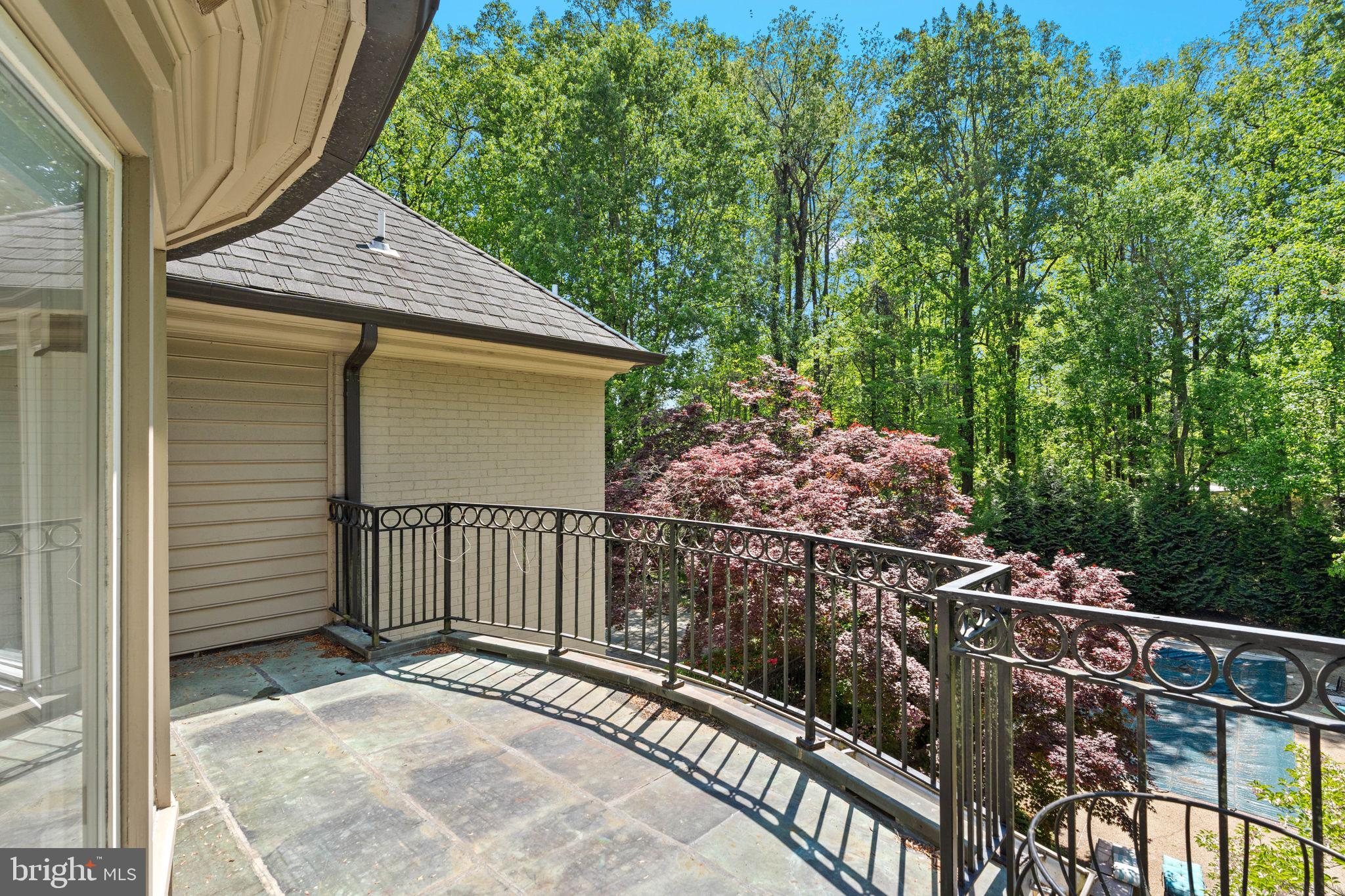 POTOMAC GLEN - Residential