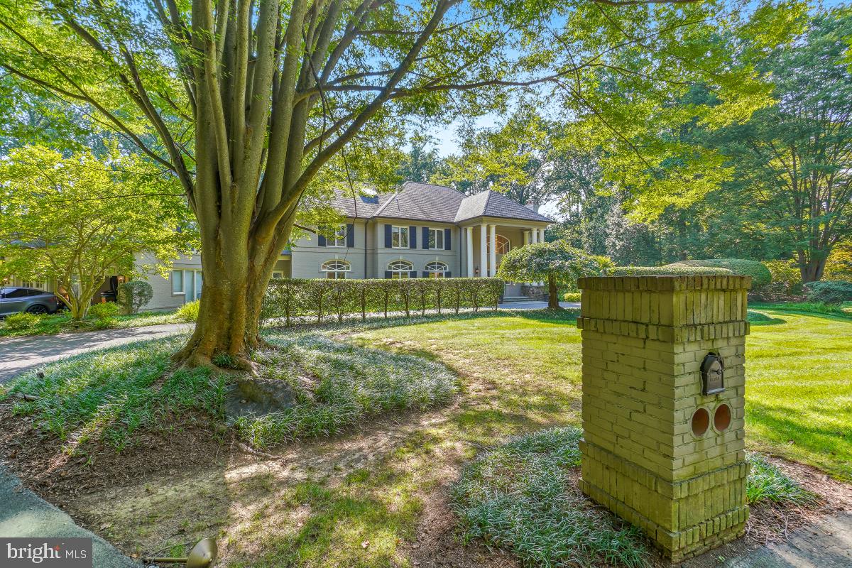 POTOMAC GLEN - Residential