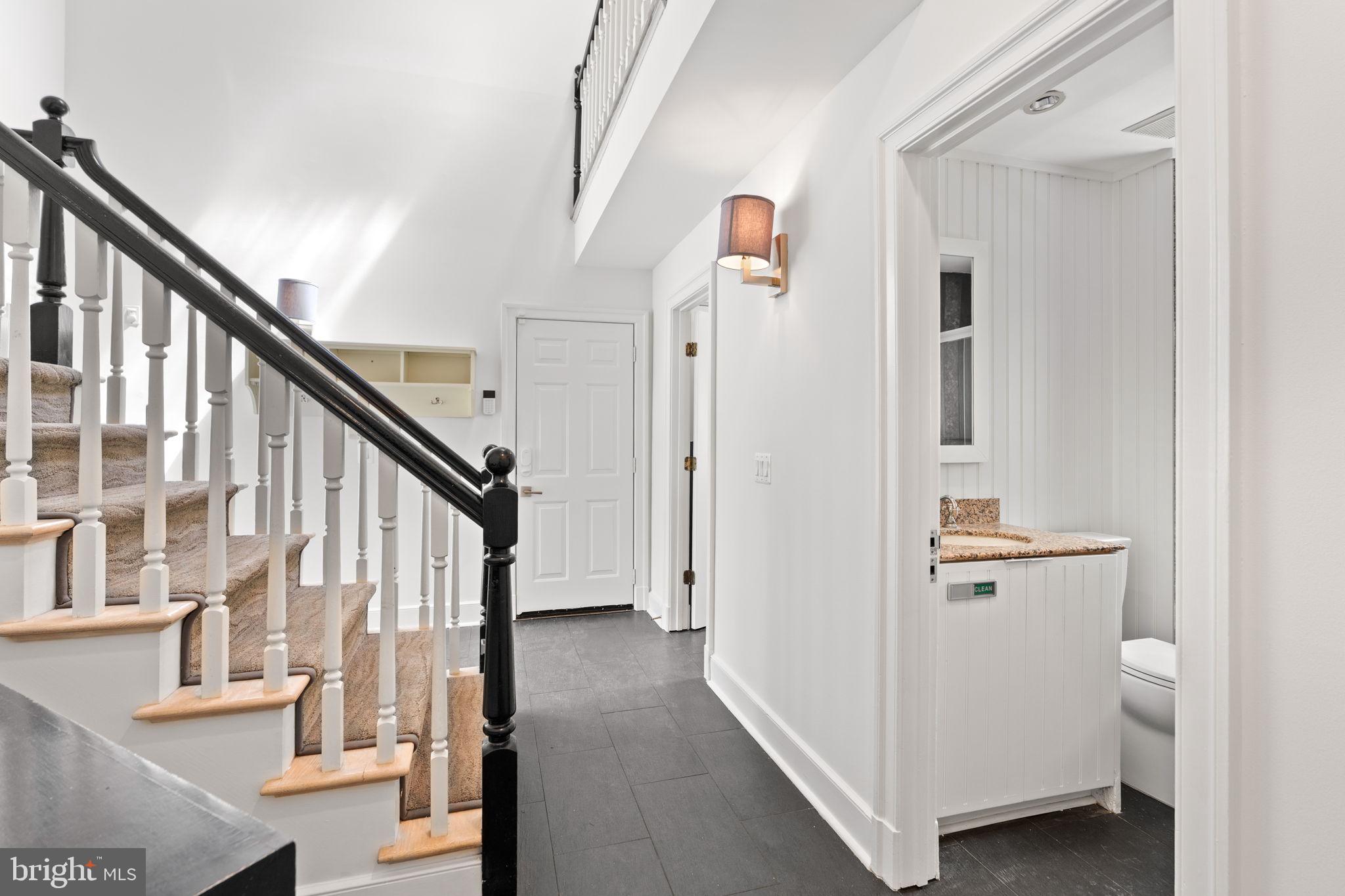 POTOMAC GLEN - Residential