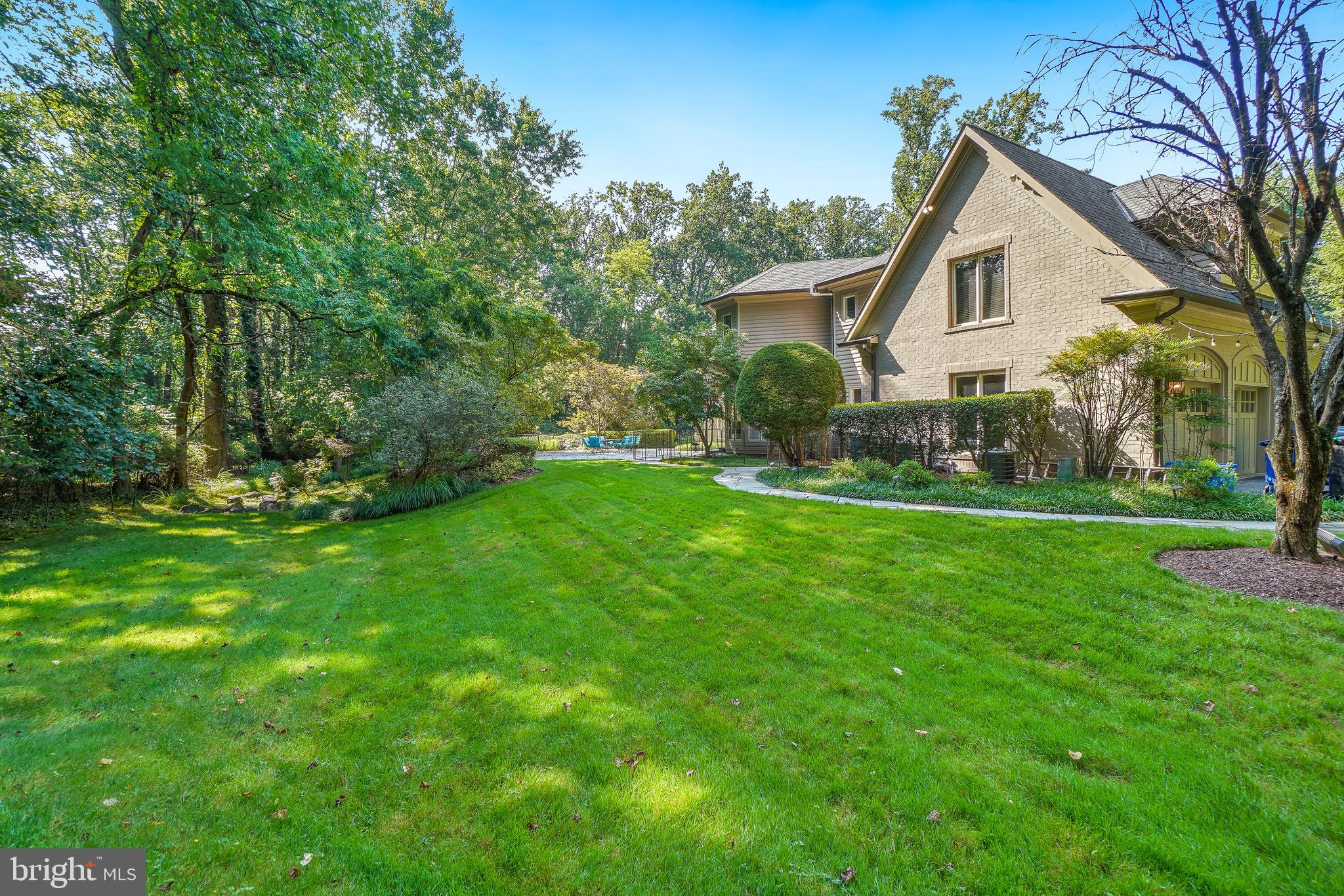 POTOMAC GLEN - Residential