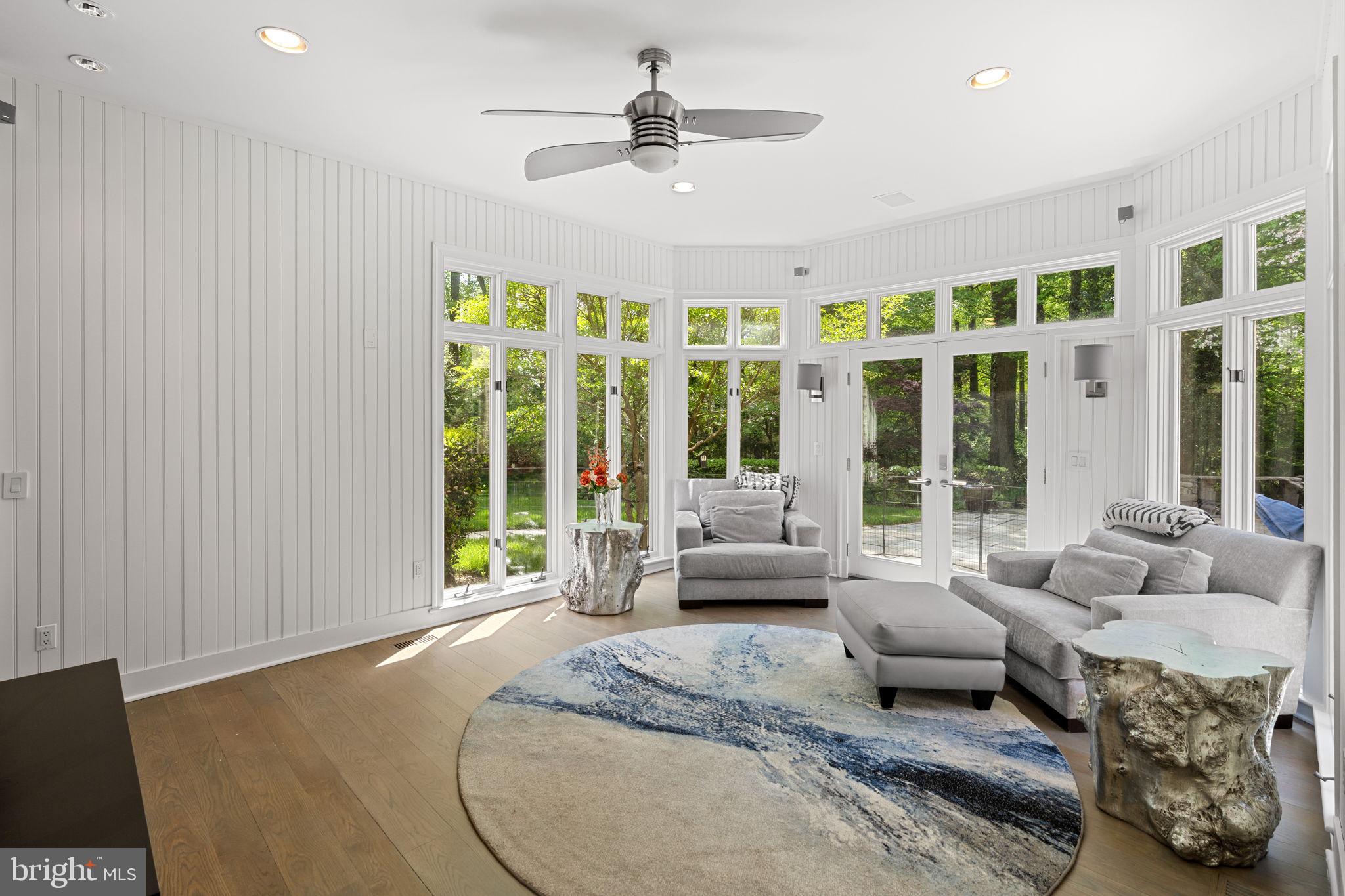 POTOMAC GLEN - Residential