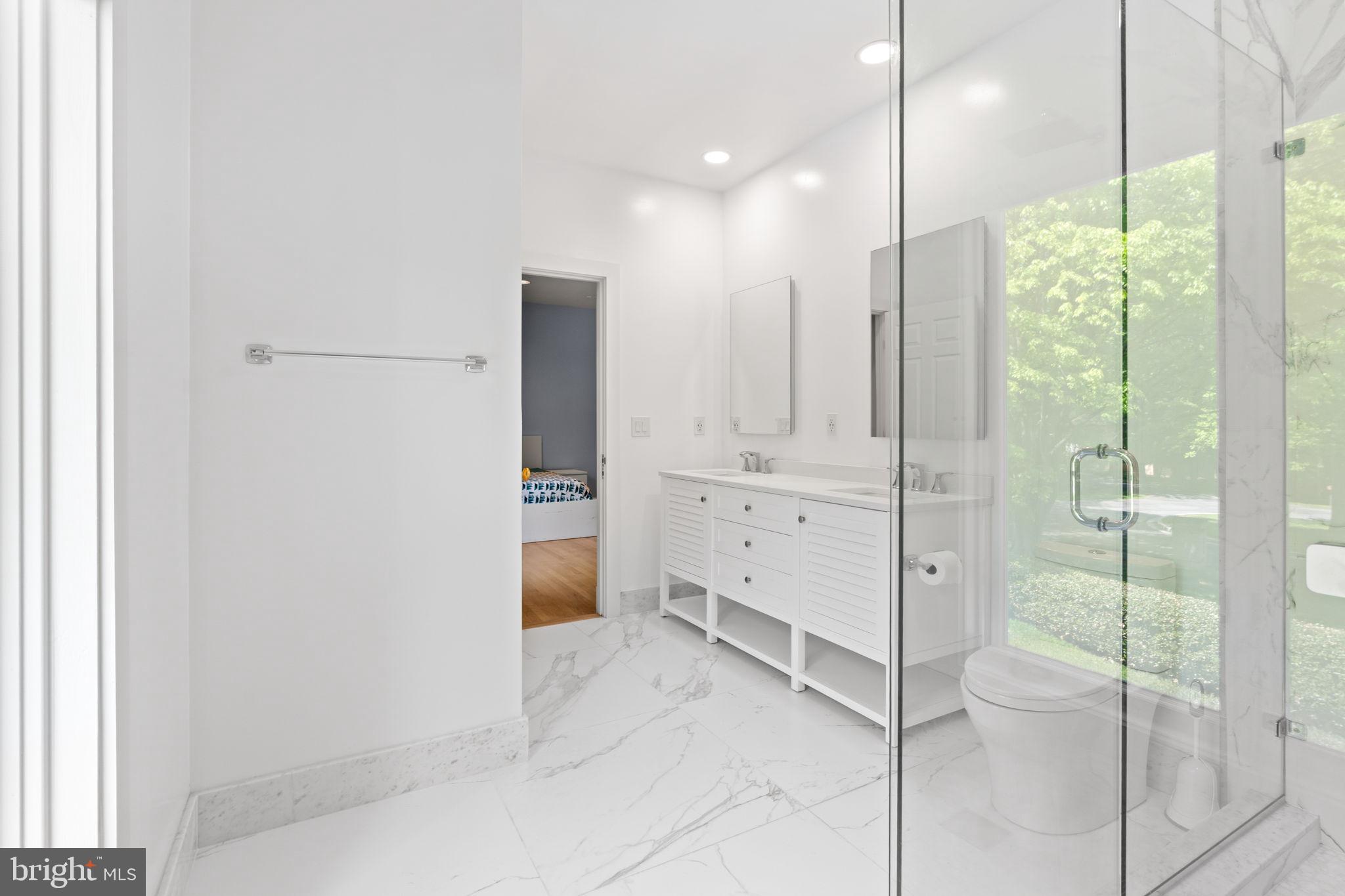 POTOMAC GLEN - Residential