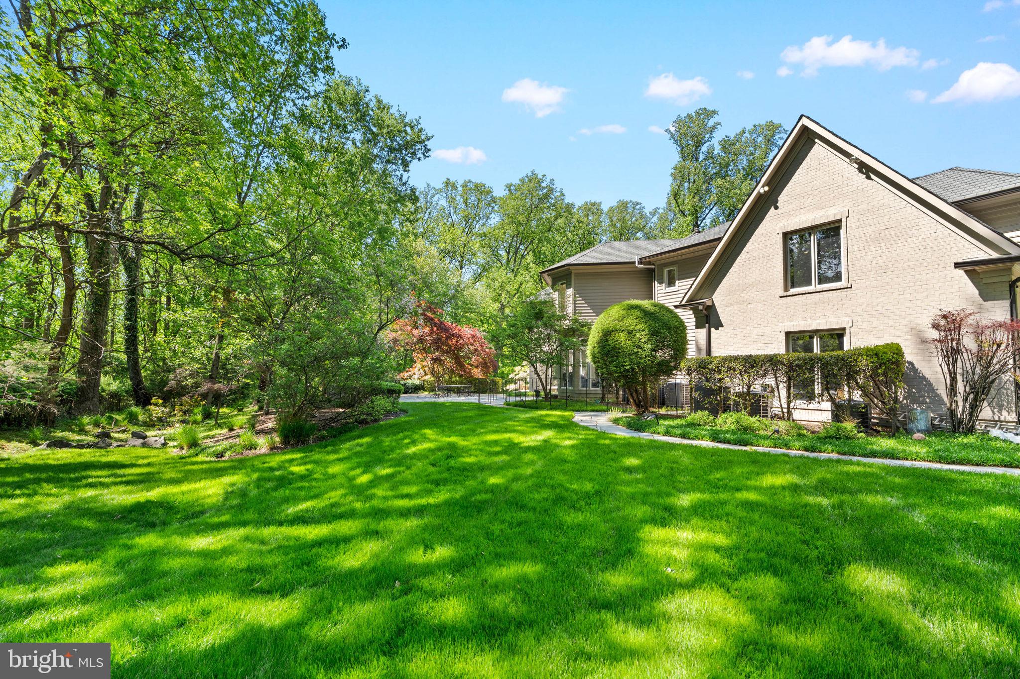 POTOMAC GLEN - Residential