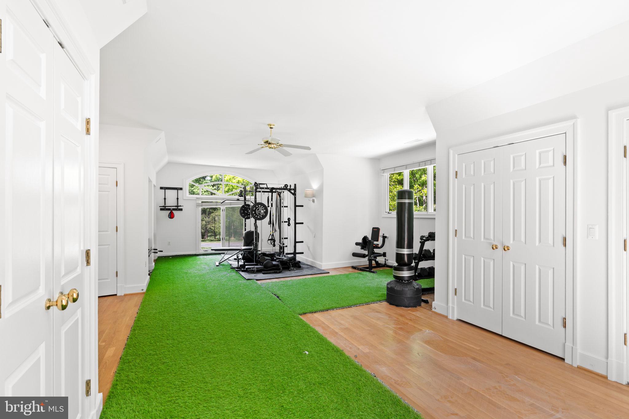 POTOMAC GLEN - Residential