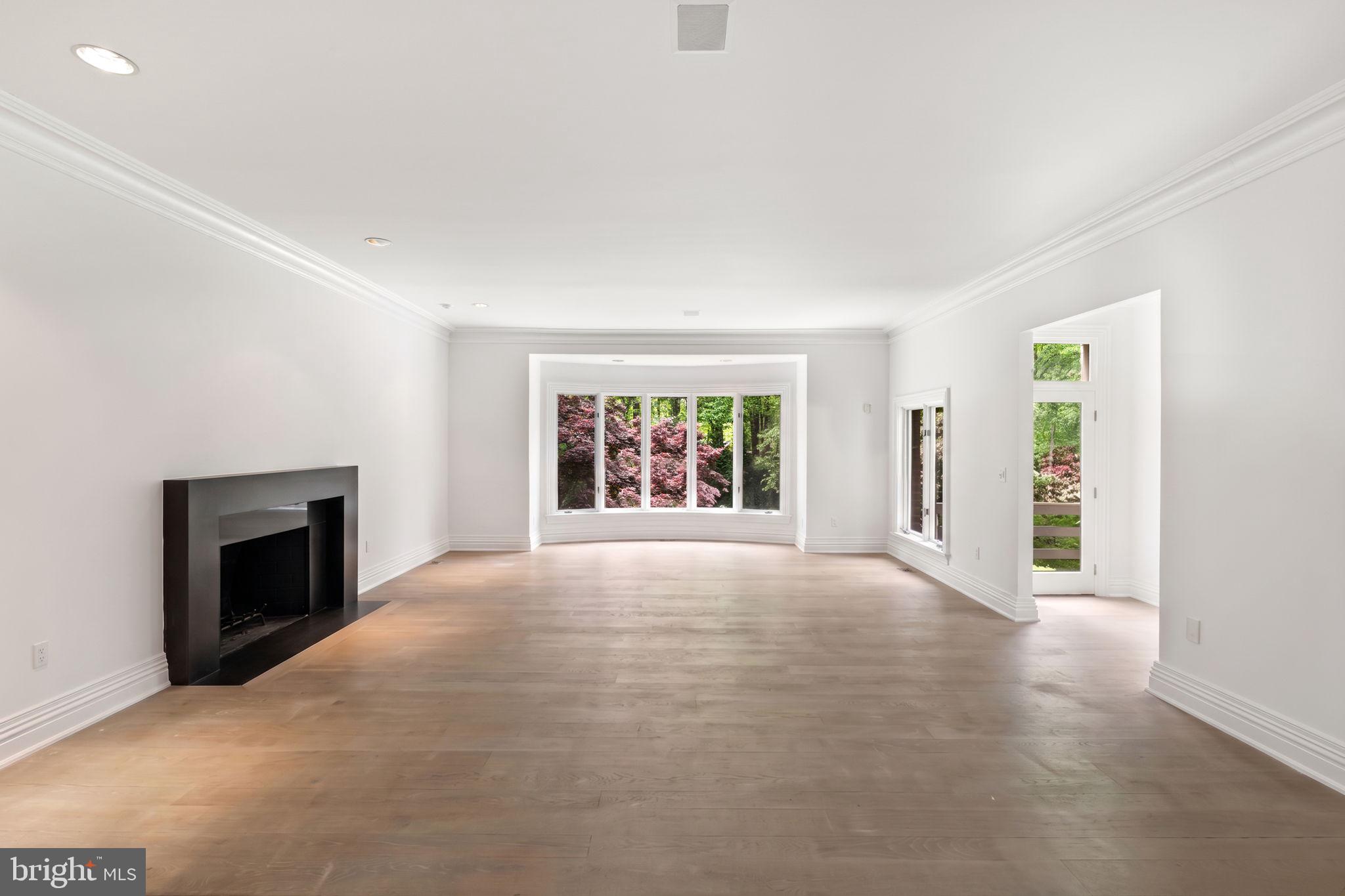 POTOMAC GLEN - Residential