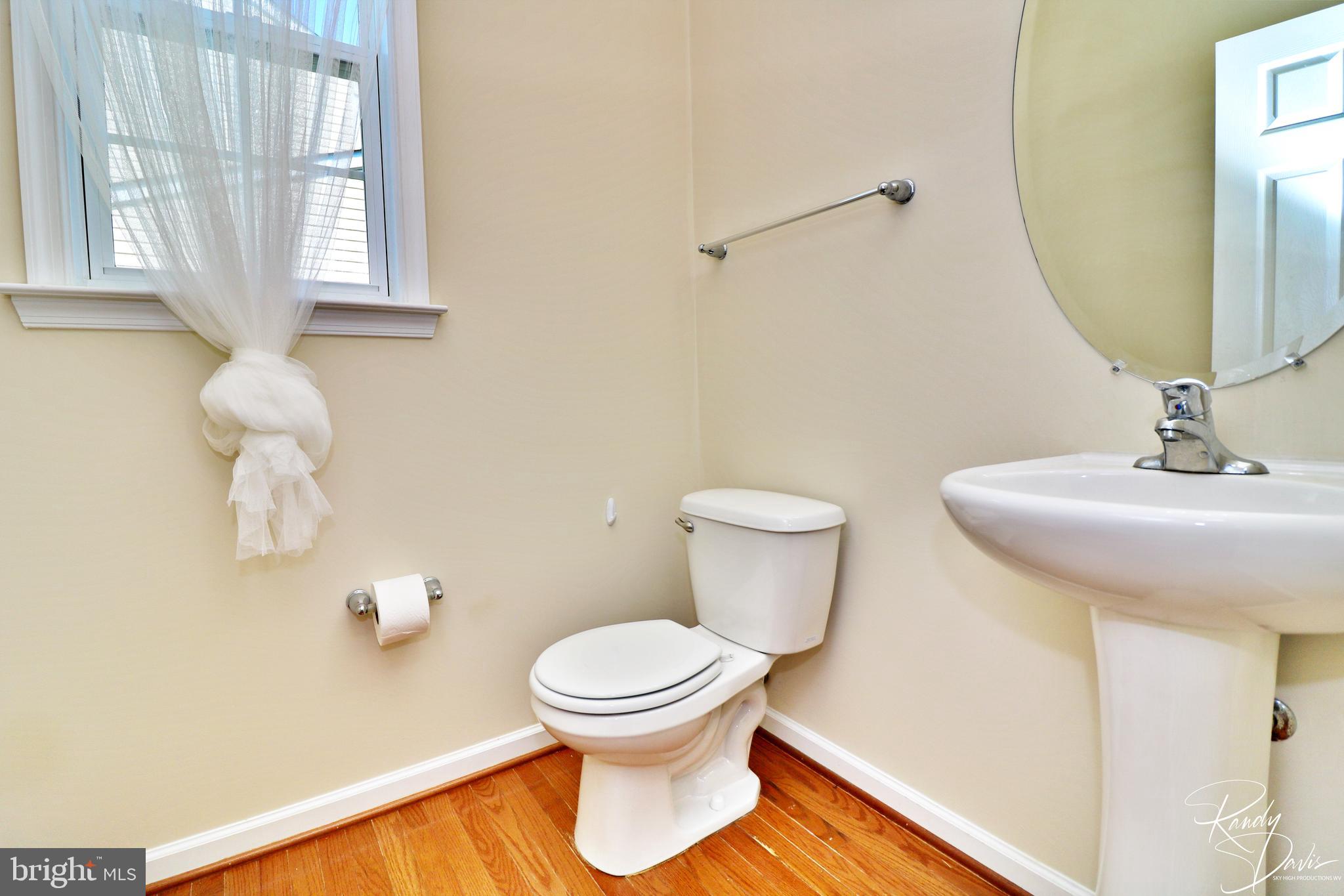 LAKELAND PLACE - Residential