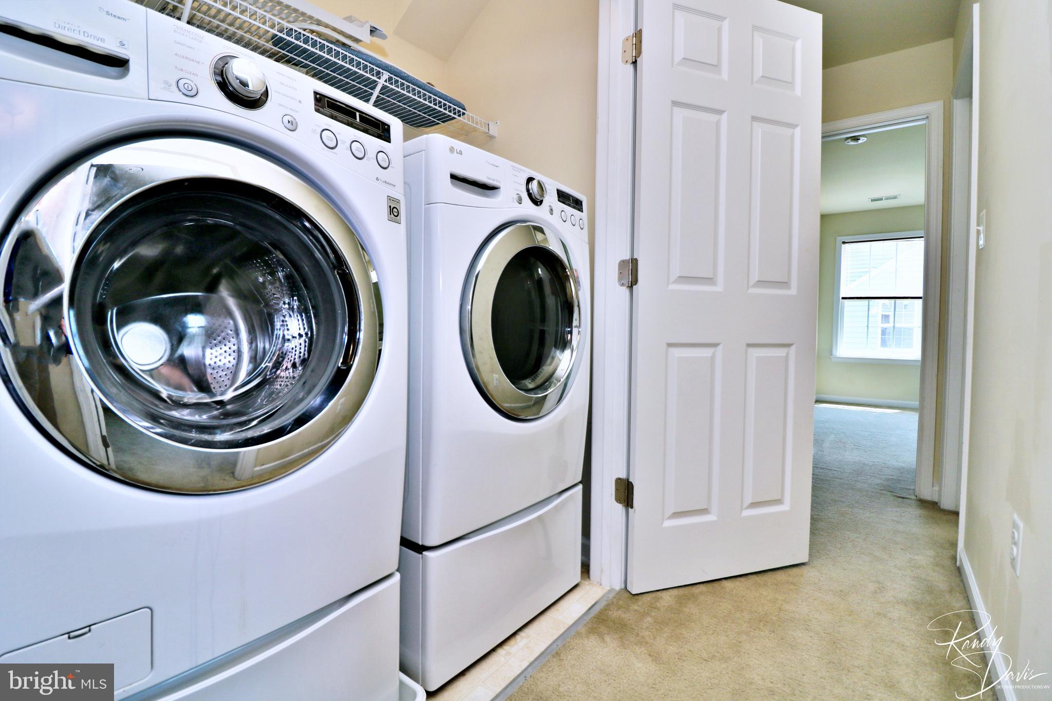 LAKELAND PLACE - Residential