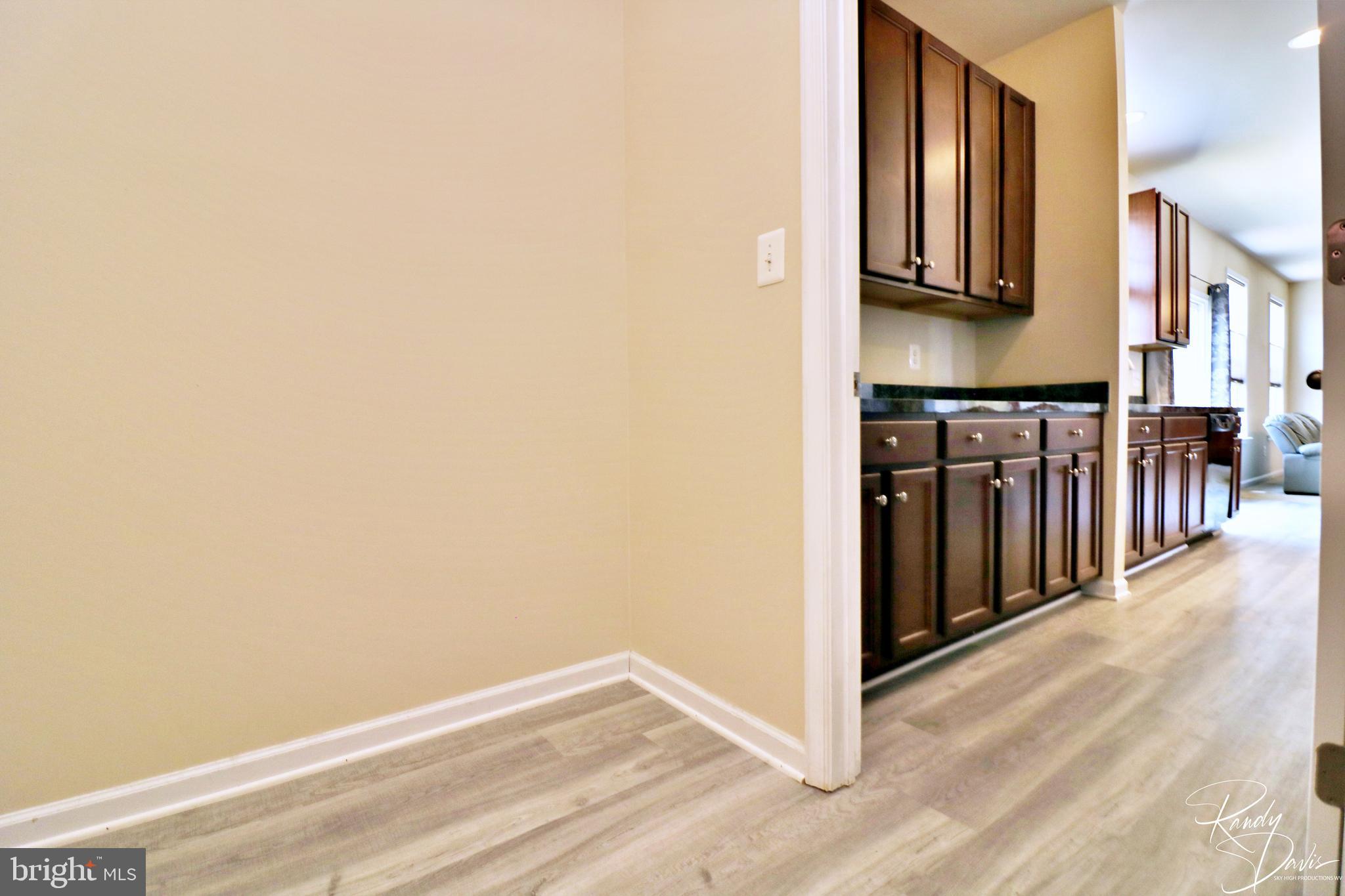 LAKELAND PLACE - Residential