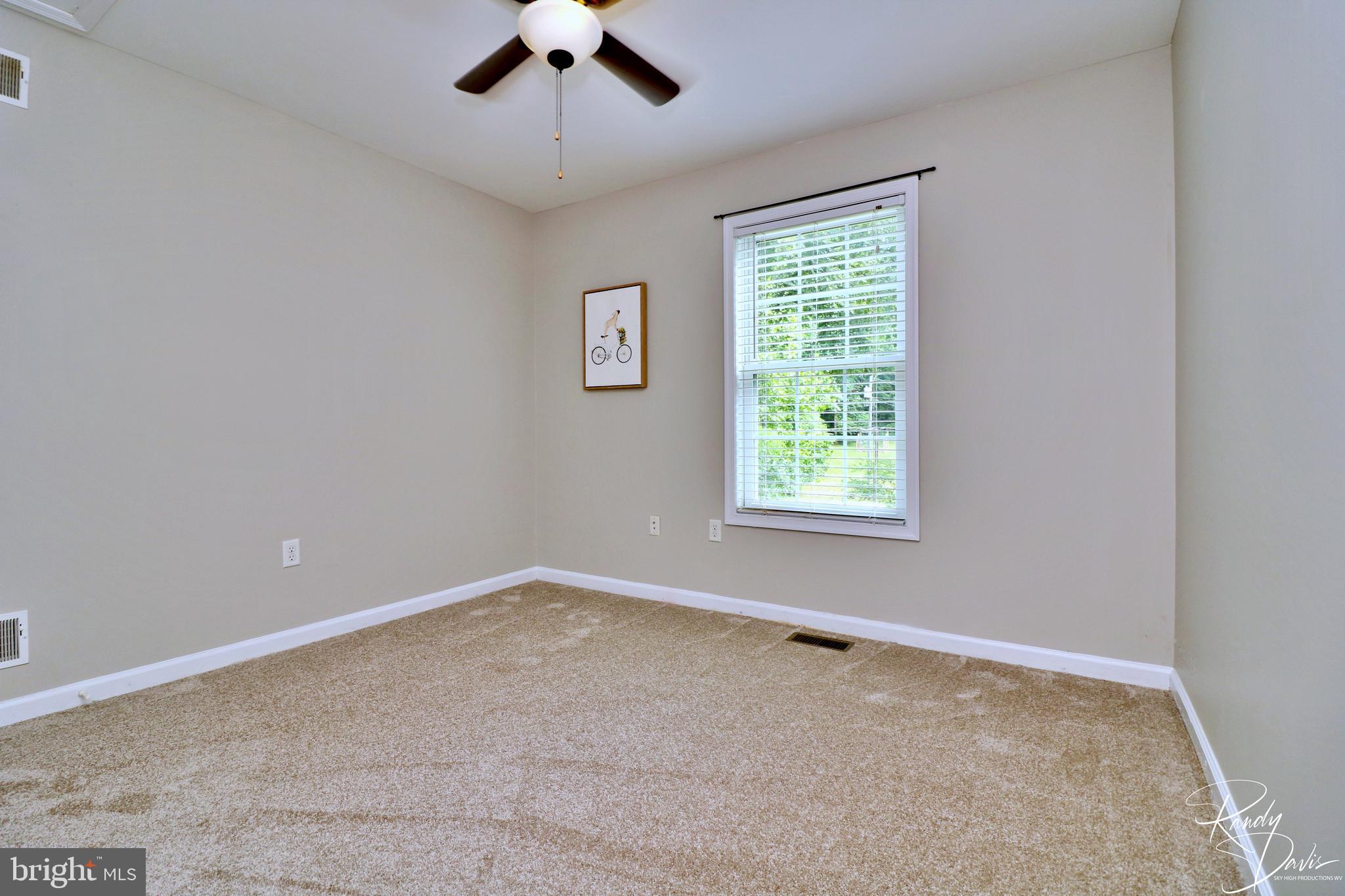 LAKELAND PLACE - Residential