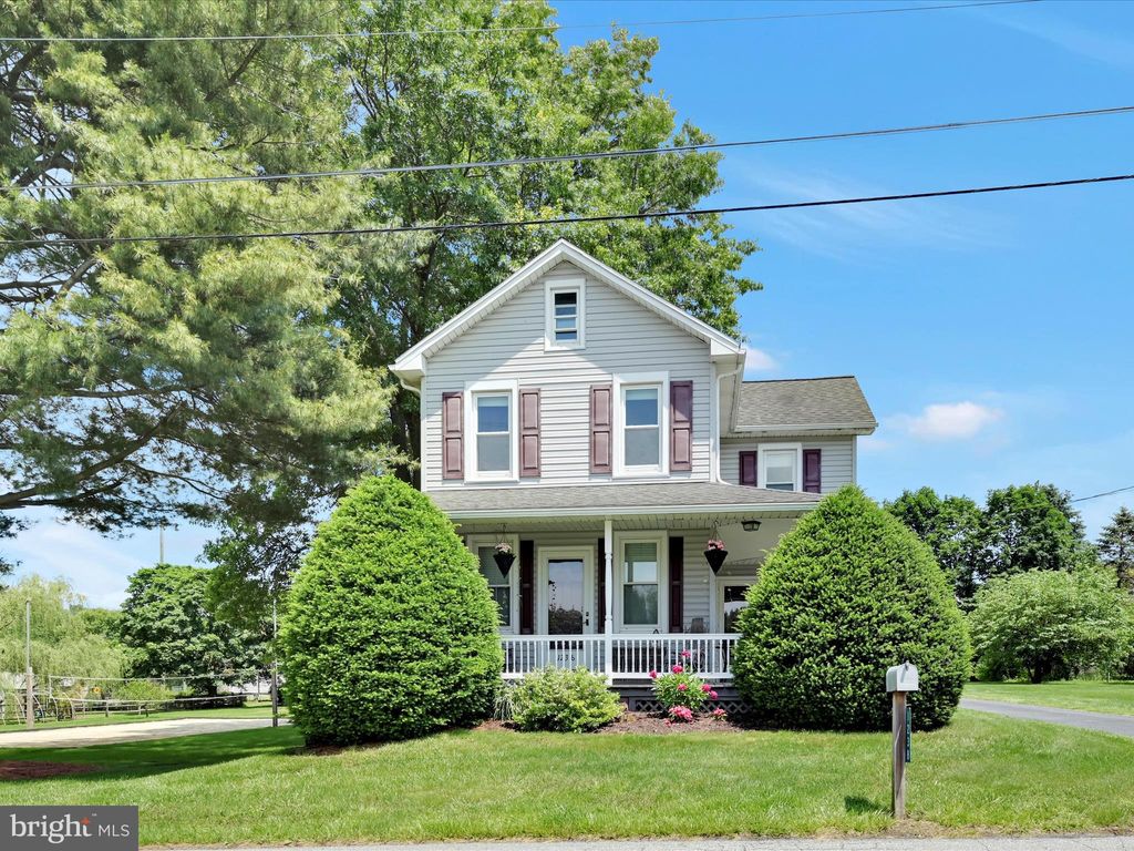 Photo of 1238 Mill Street, NARVON, PA 17555 (MLS # PALA2070008)
