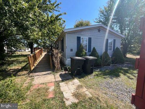 Photo of 1024 Warm Springs Rd., Lot #64 Rd, CHAMBERSBURG, PA 17202 (MLS # PAFL2031014)