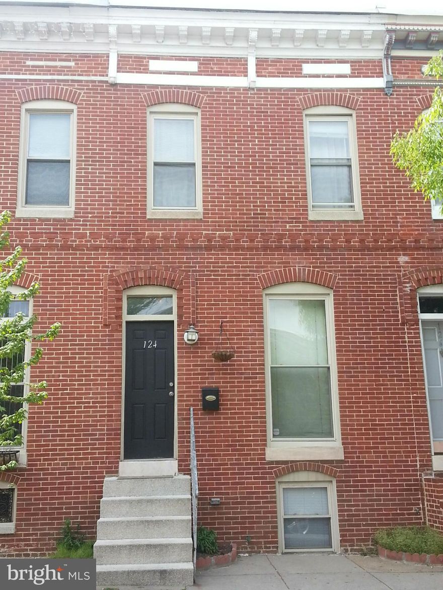 24 Hour notice required before showings. 1 Block away from Patterson park, close to Hopkins and I-95. GOURMET KITCHEN, 3BEDROOMS & 3.5 BATHS. EXPOSED BRICK WALLS. RECESSED LIGHTING AND HARDWOOD FLOORS THROUGHOUT! GAS FIREPLACE, SEPERATE LIVING AND DINING ROOMS. FINISHED LOWER LEVEL W/ THIRD BEDROOM AND AN EXTRA ROOM.  THIS HOME IS READY FOR NEW OWNERS, MOVE RIGHT IN AND ENJOY YOU NEW HOME!