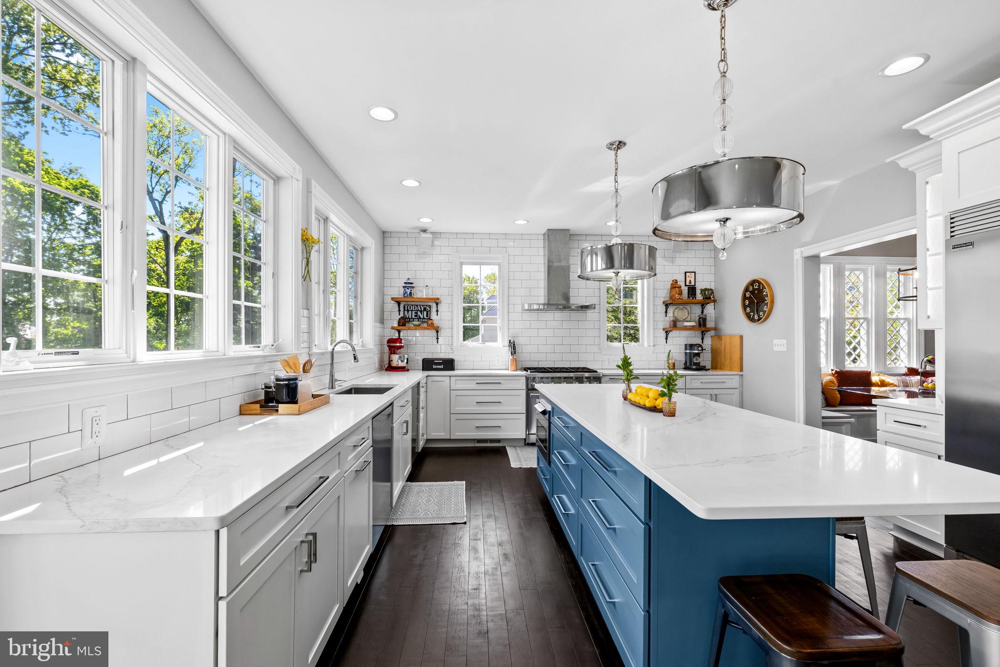 OLD CATONSVILLE - Residential