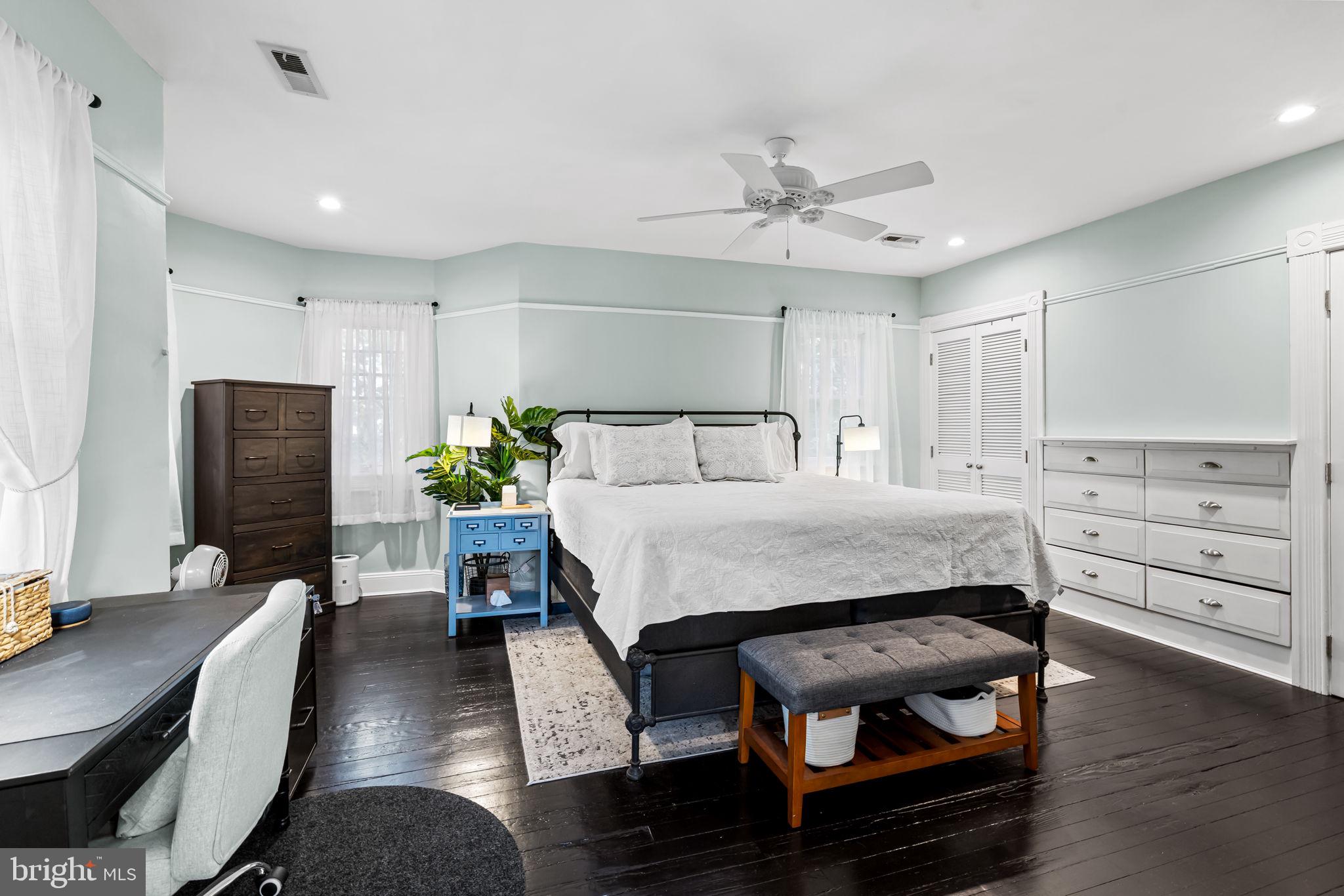 OLD CATONSVILLE - Residential