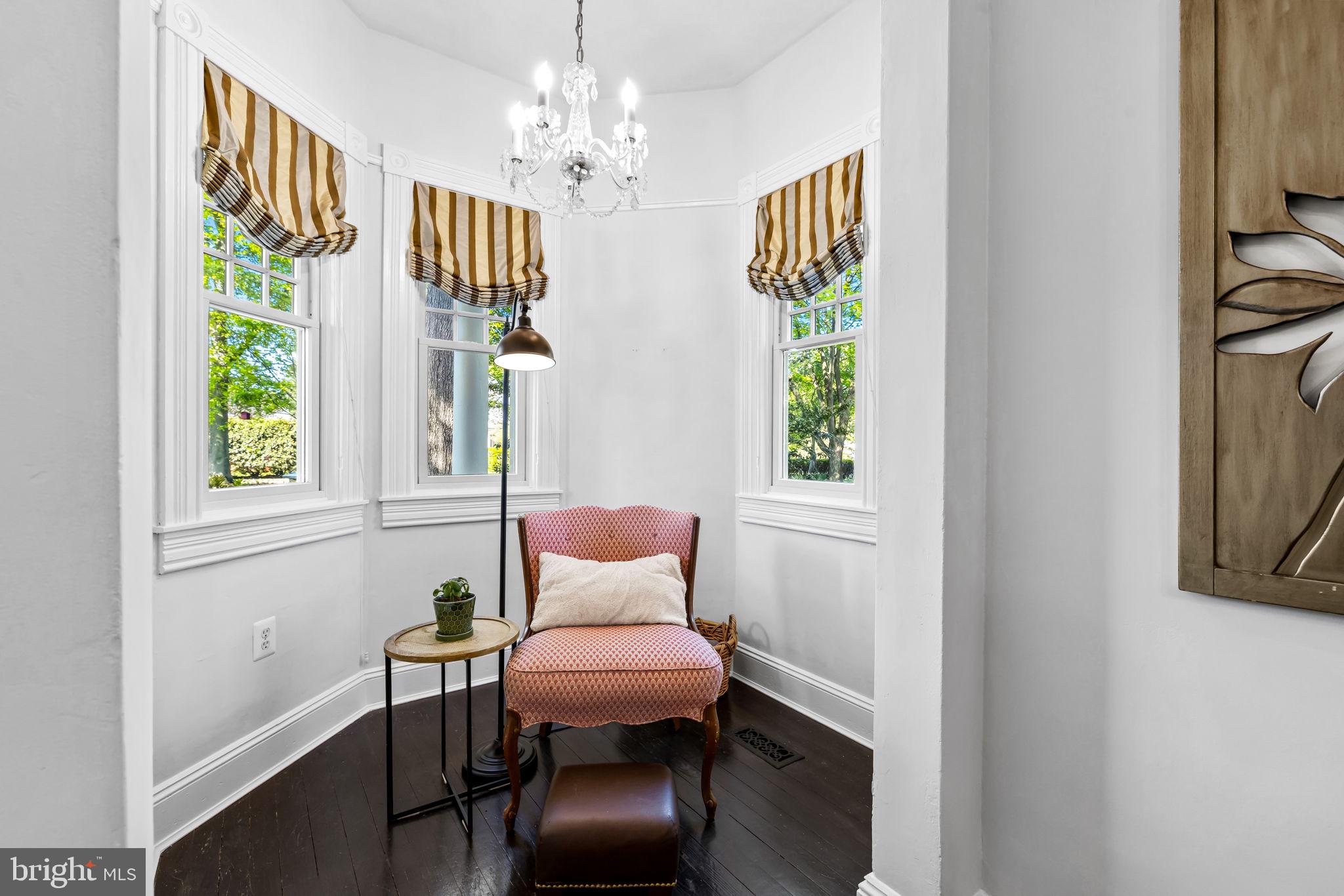 OLD CATONSVILLE - Residential