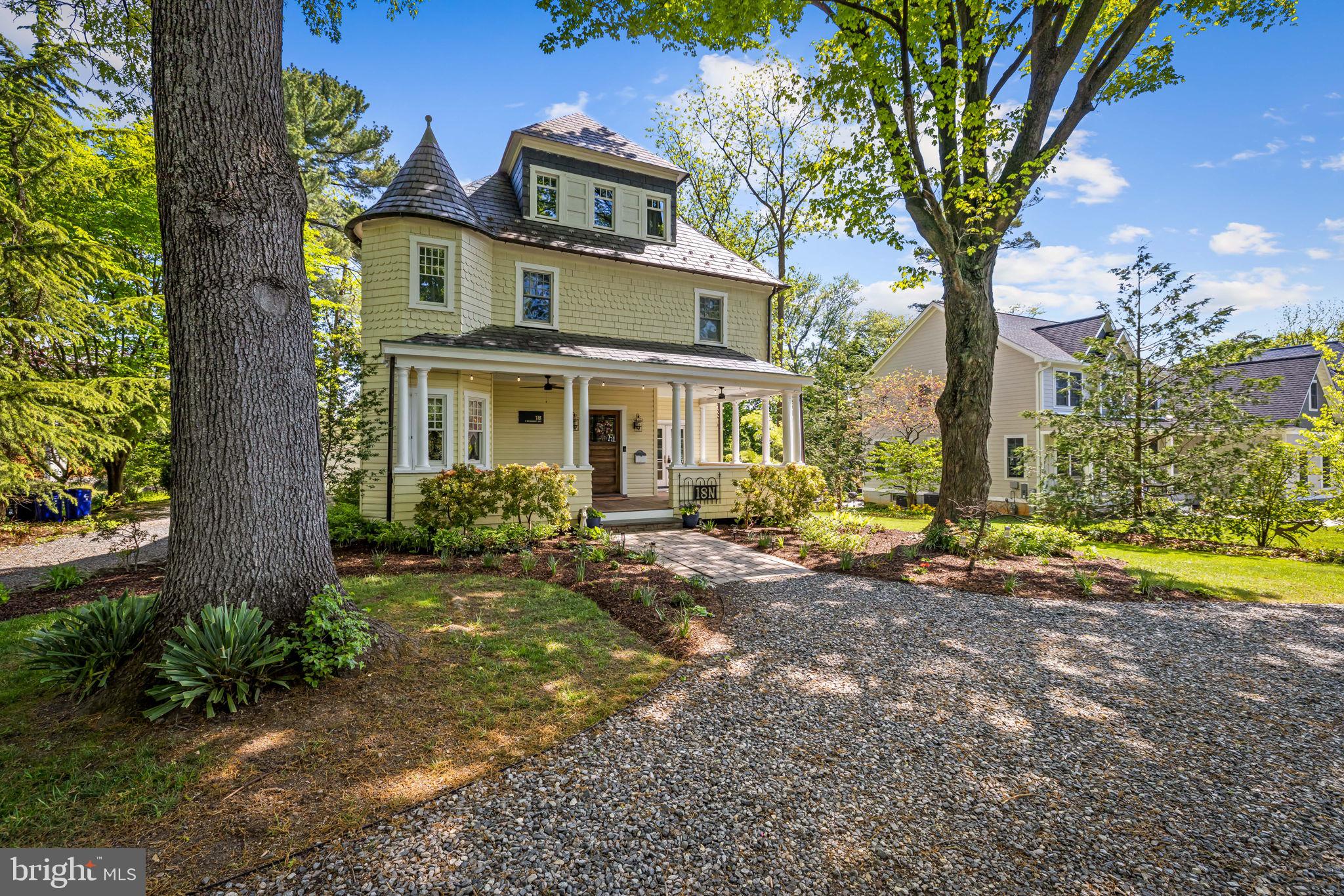 18 BEAUMONT AVENUE