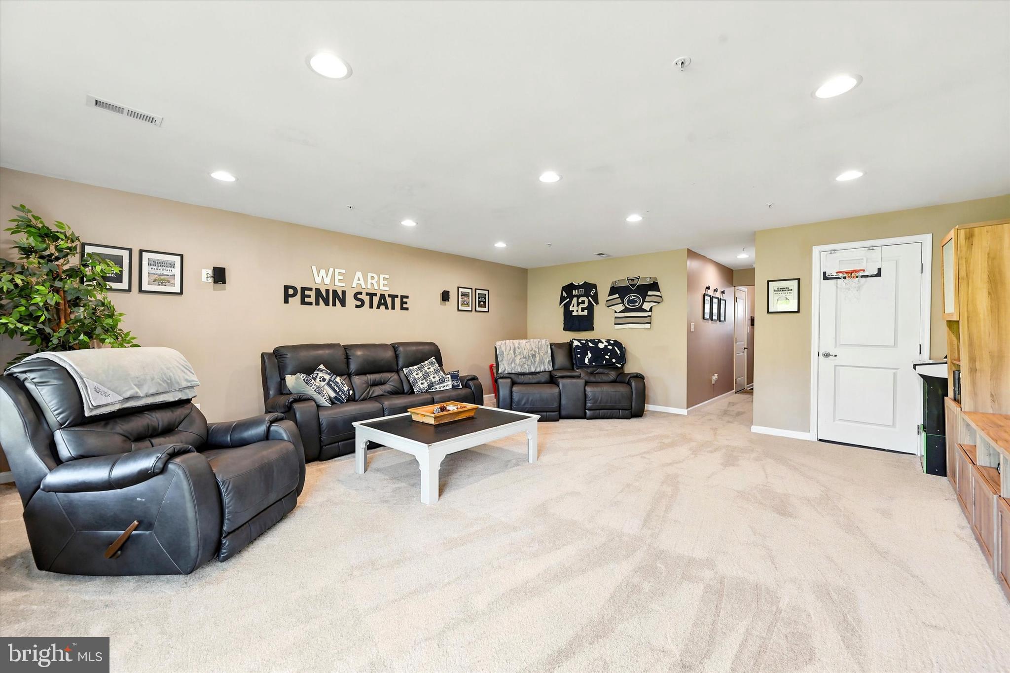 MEADOWVIEW - Residential