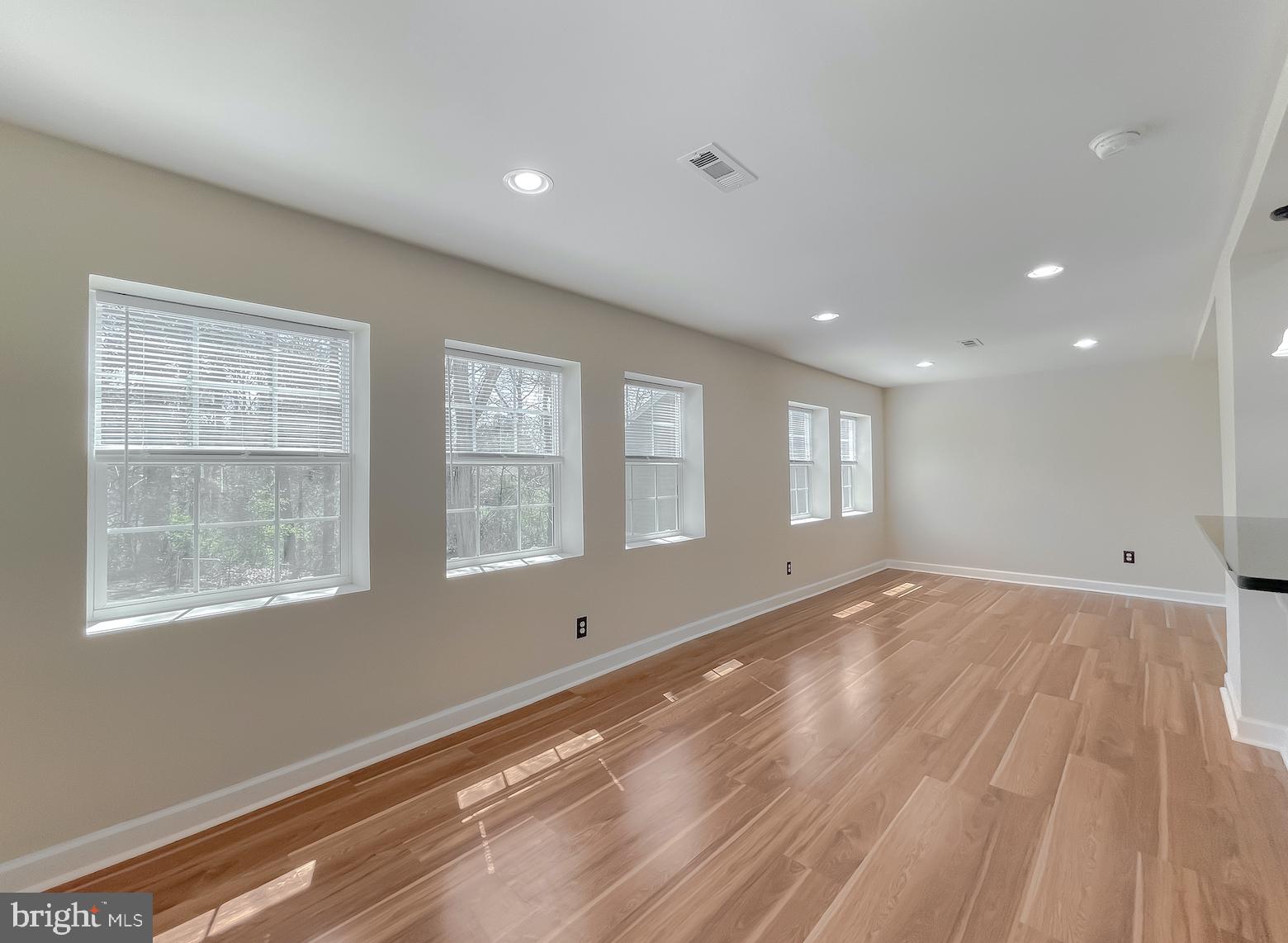 LONGVIEW BEACH CHAPTICO-BUSHWOOD - Residential