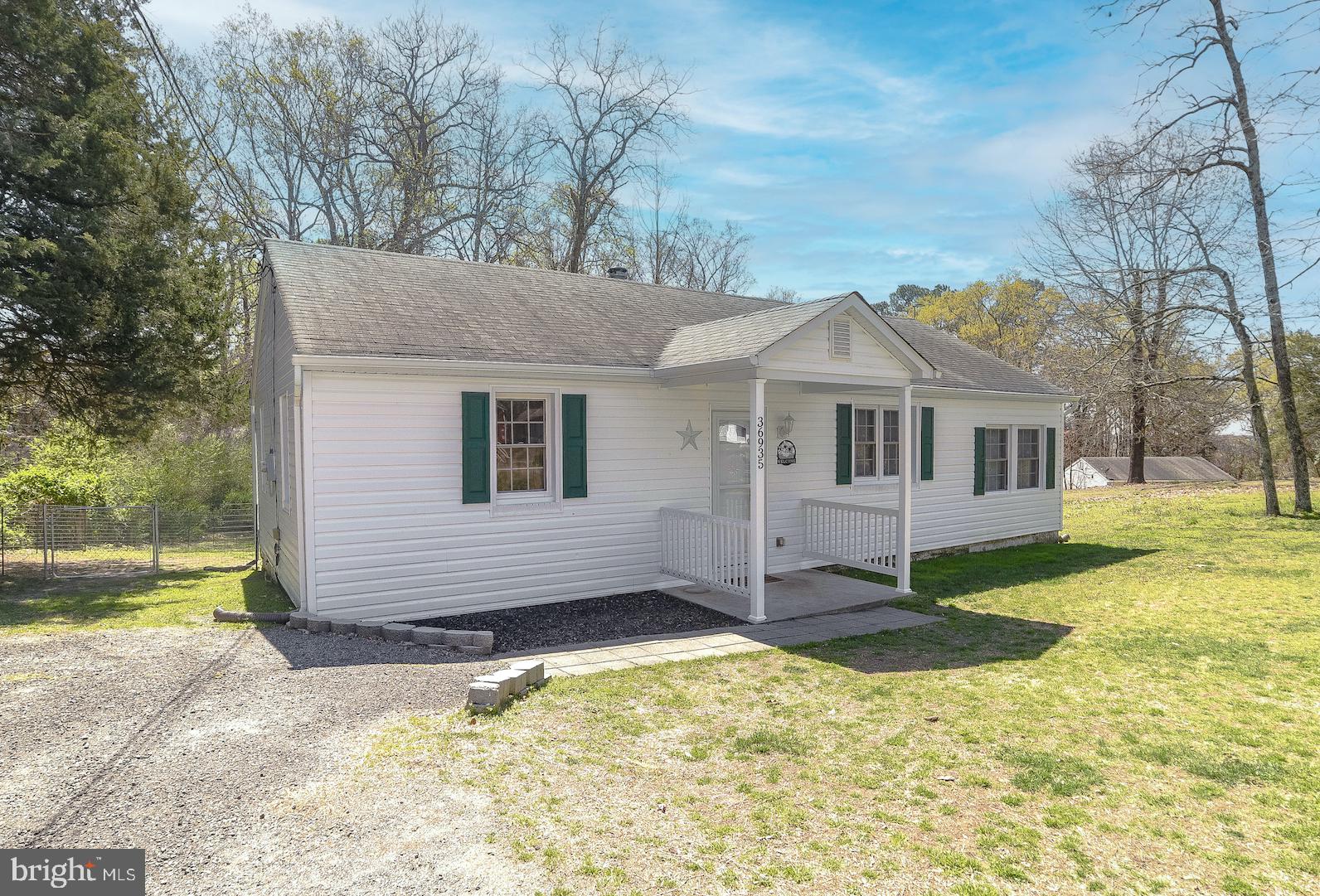 LONGVIEW BEACH CHAPTICO-BUSHWOOD - Residential