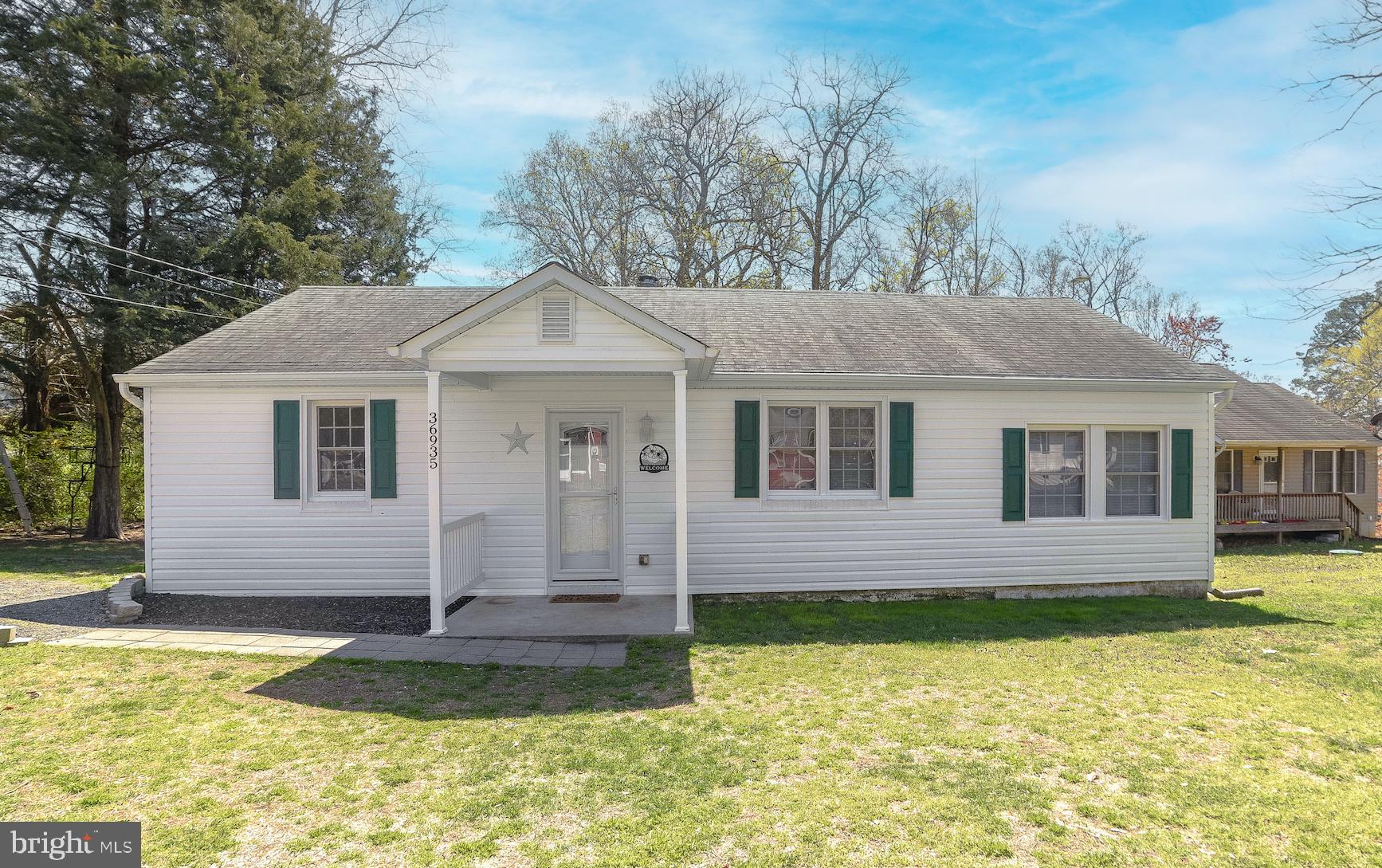 LONGVIEW BEACH CHAPTICO-BUSHWOOD - Residential