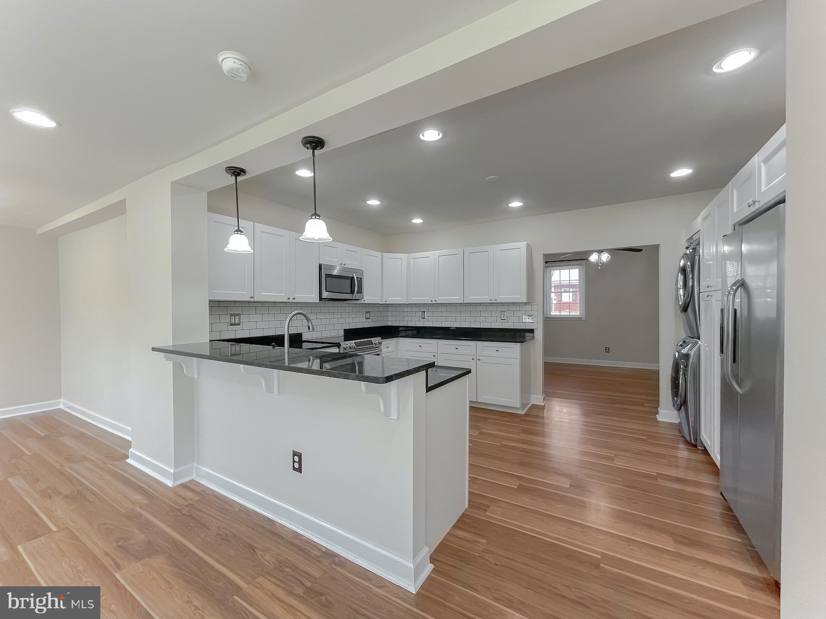 LONGVIEW BEACH CHAPTICO-BUSHWOOD - Residential