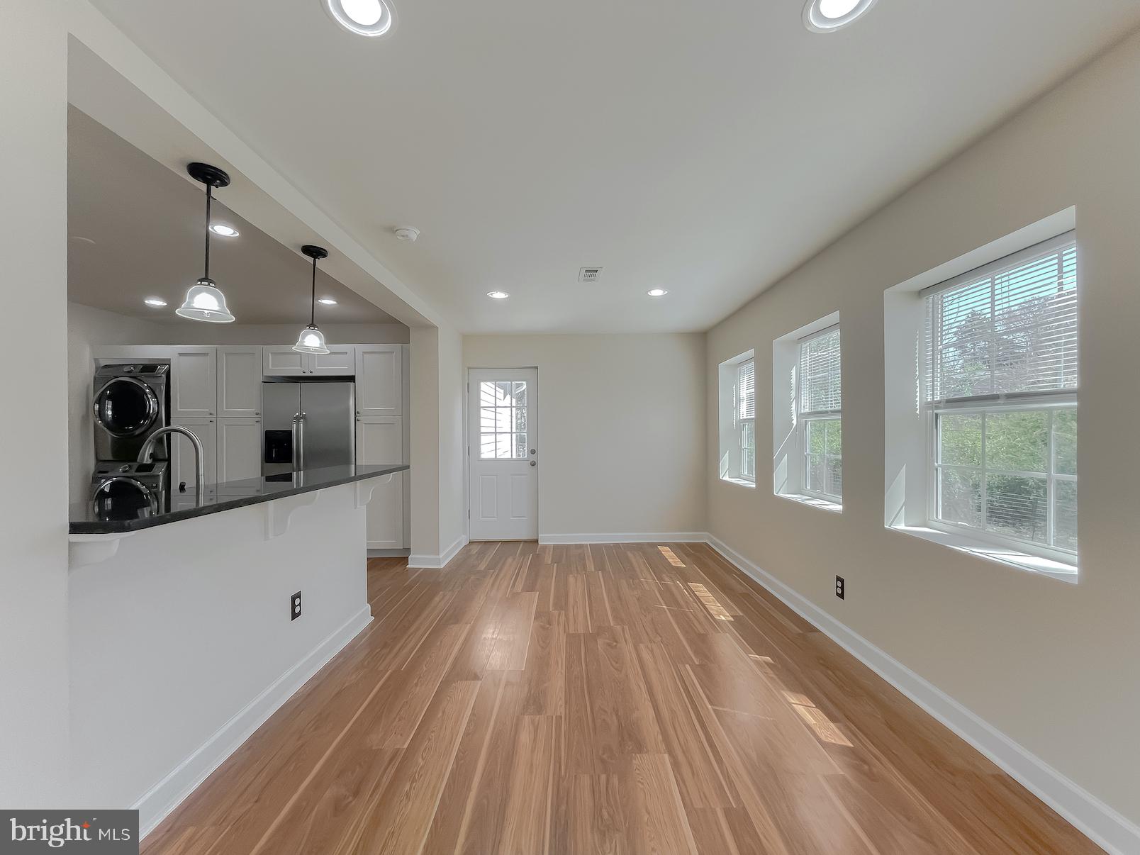 LONGVIEW BEACH CHAPTICO-BUSHWOOD - Residential