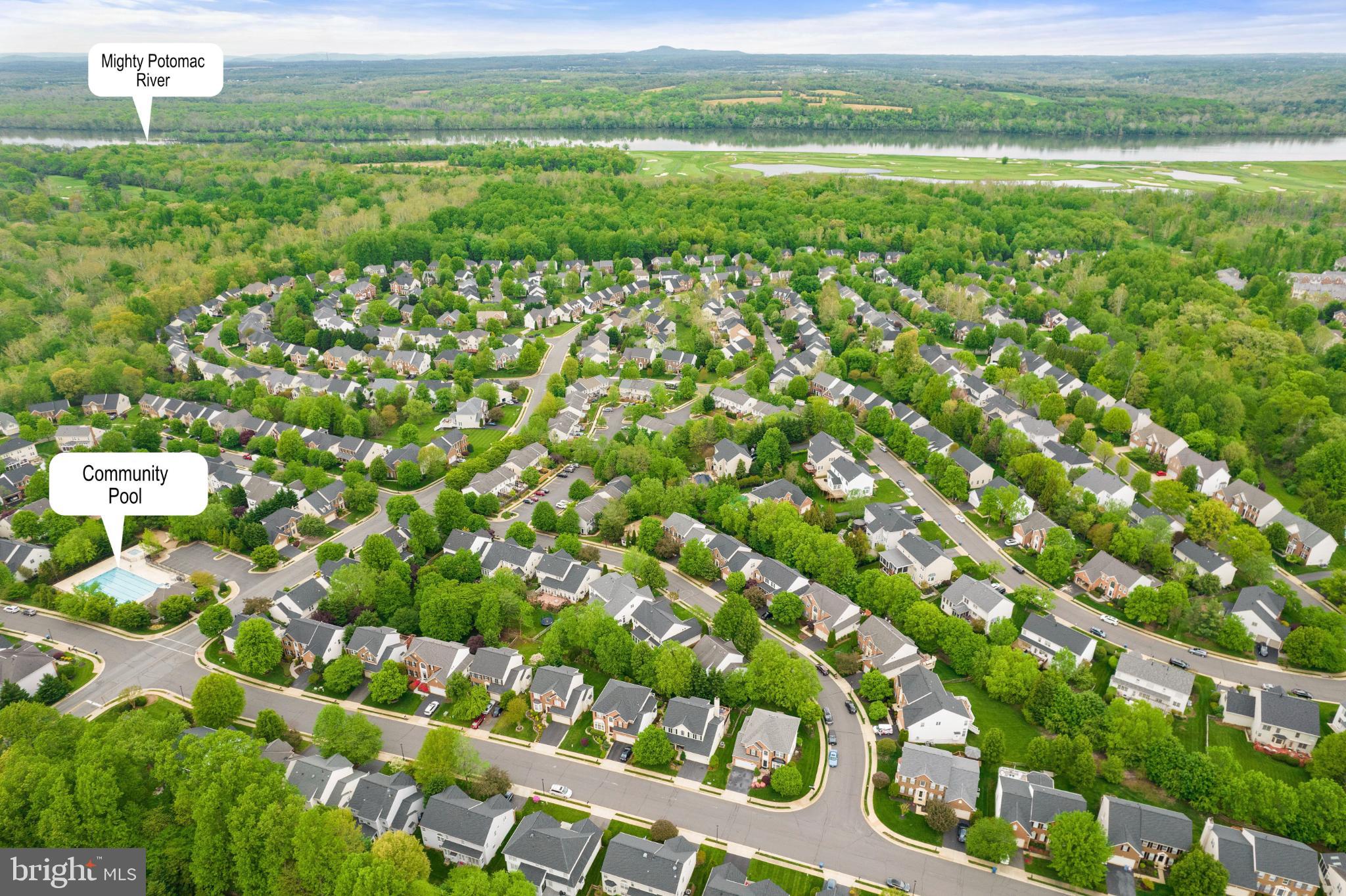 RIVER CREST - Residential