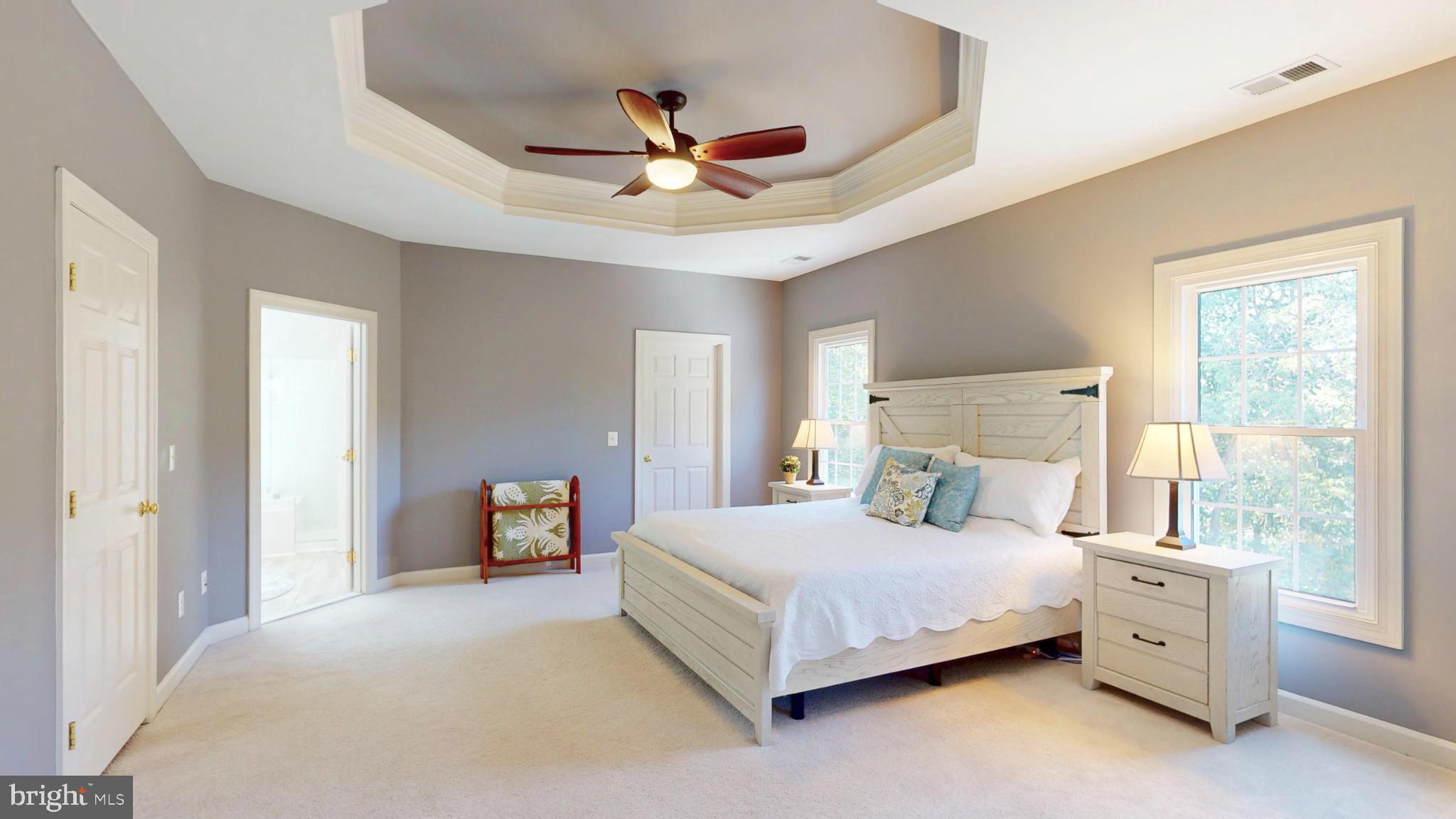 RIVER CREST - Residential