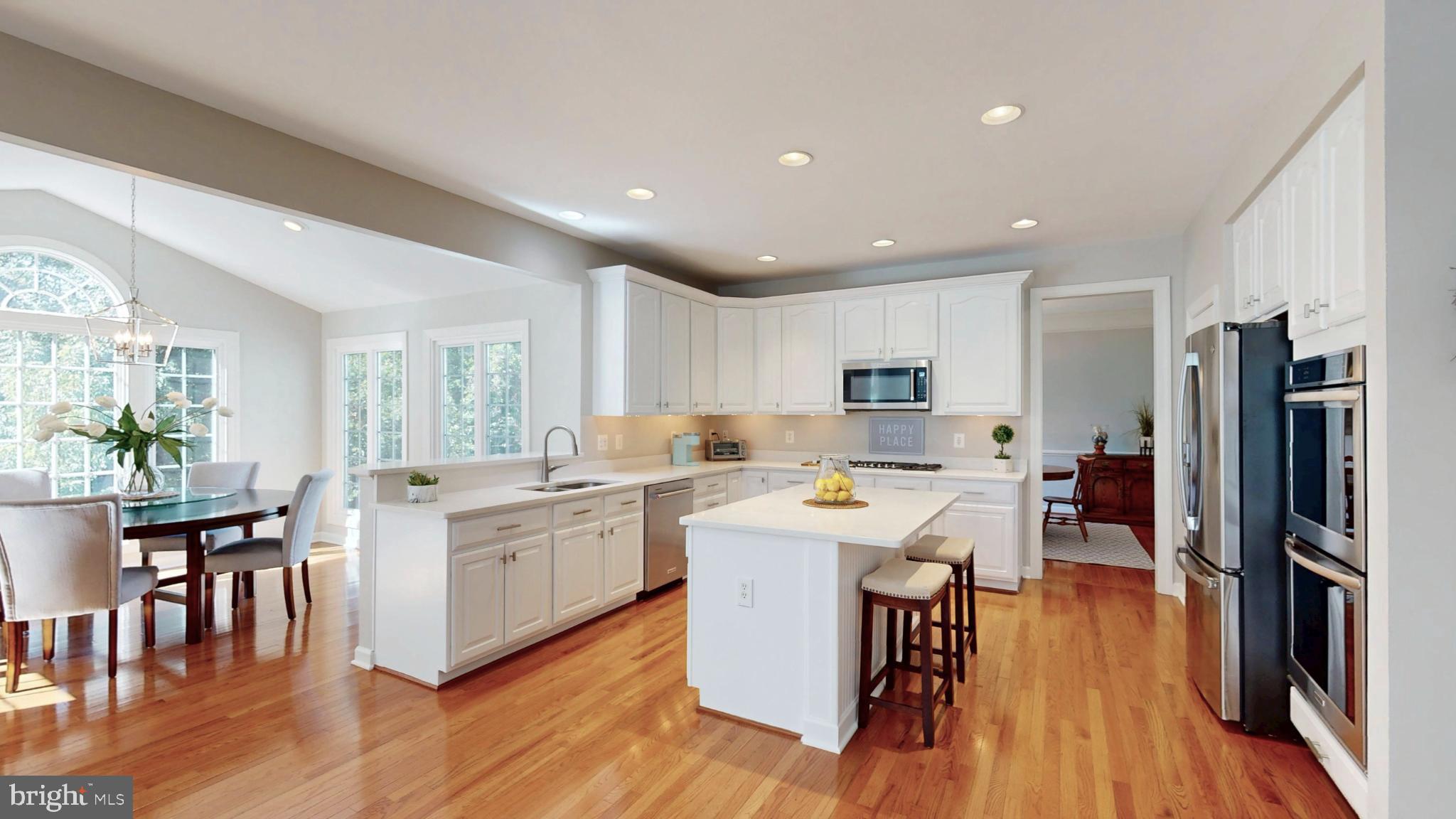 RIVER CREST - Residential