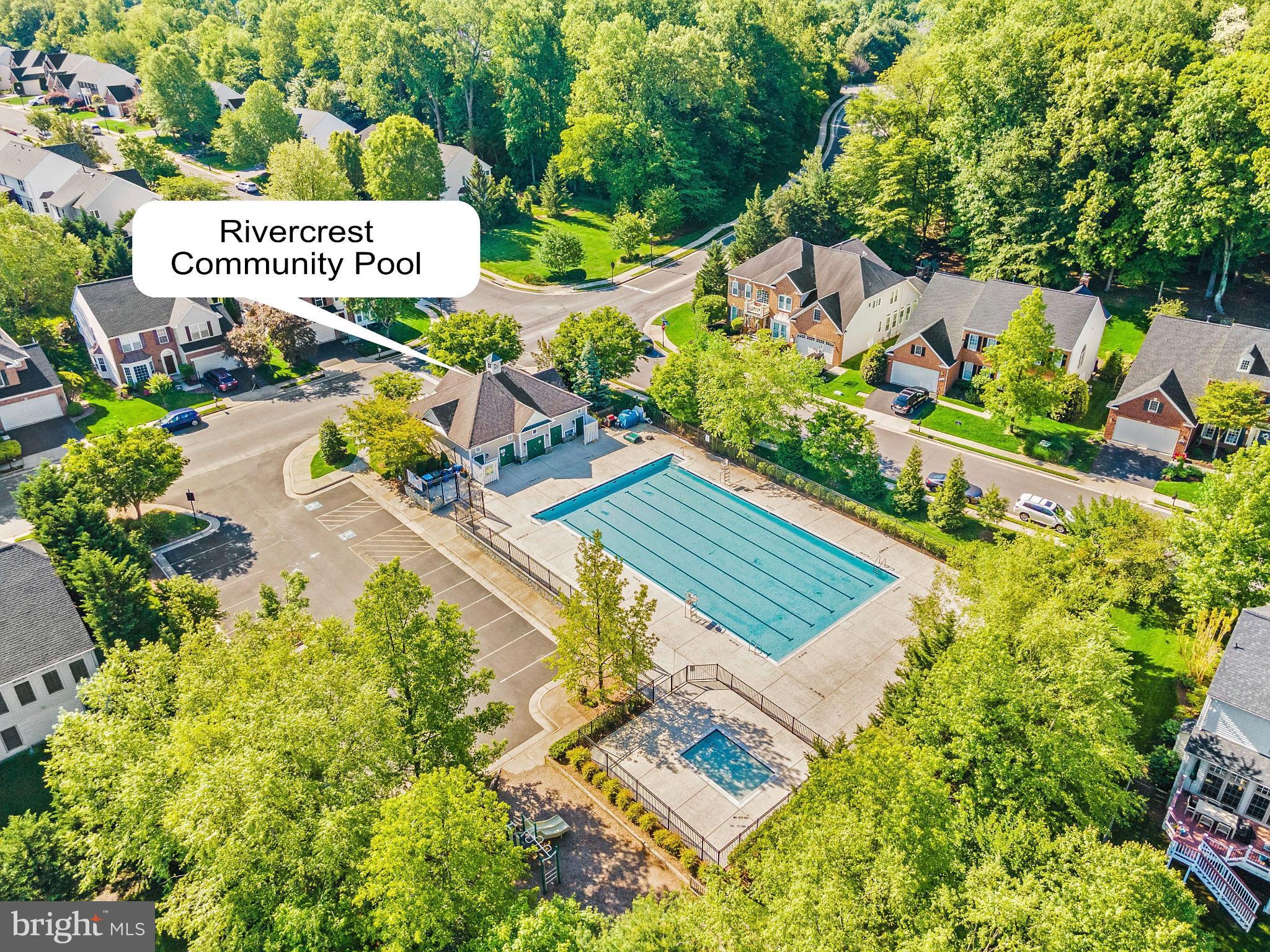 RIVER CREST - Residential