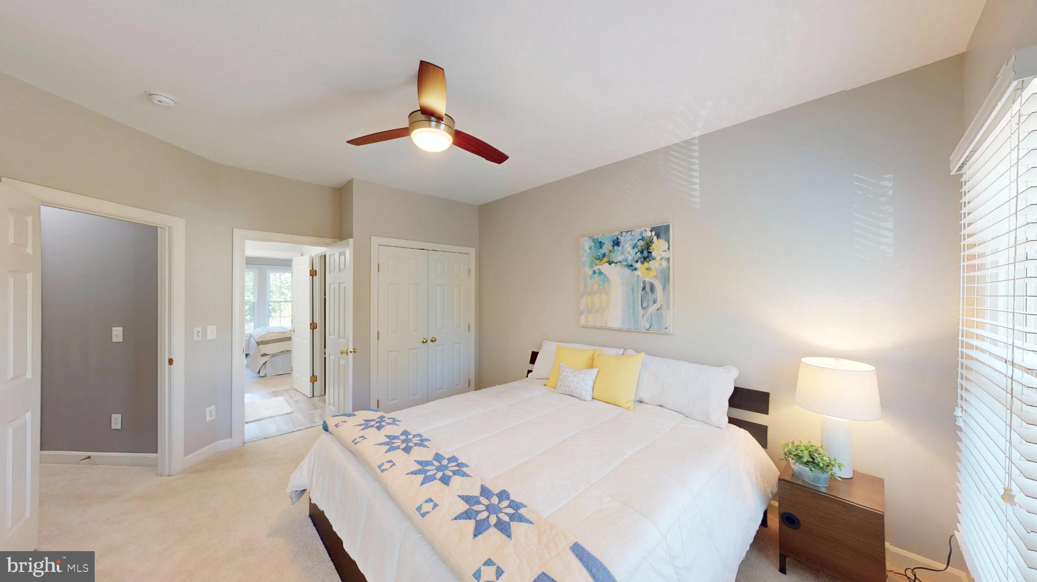 RIVER CREST - Residential