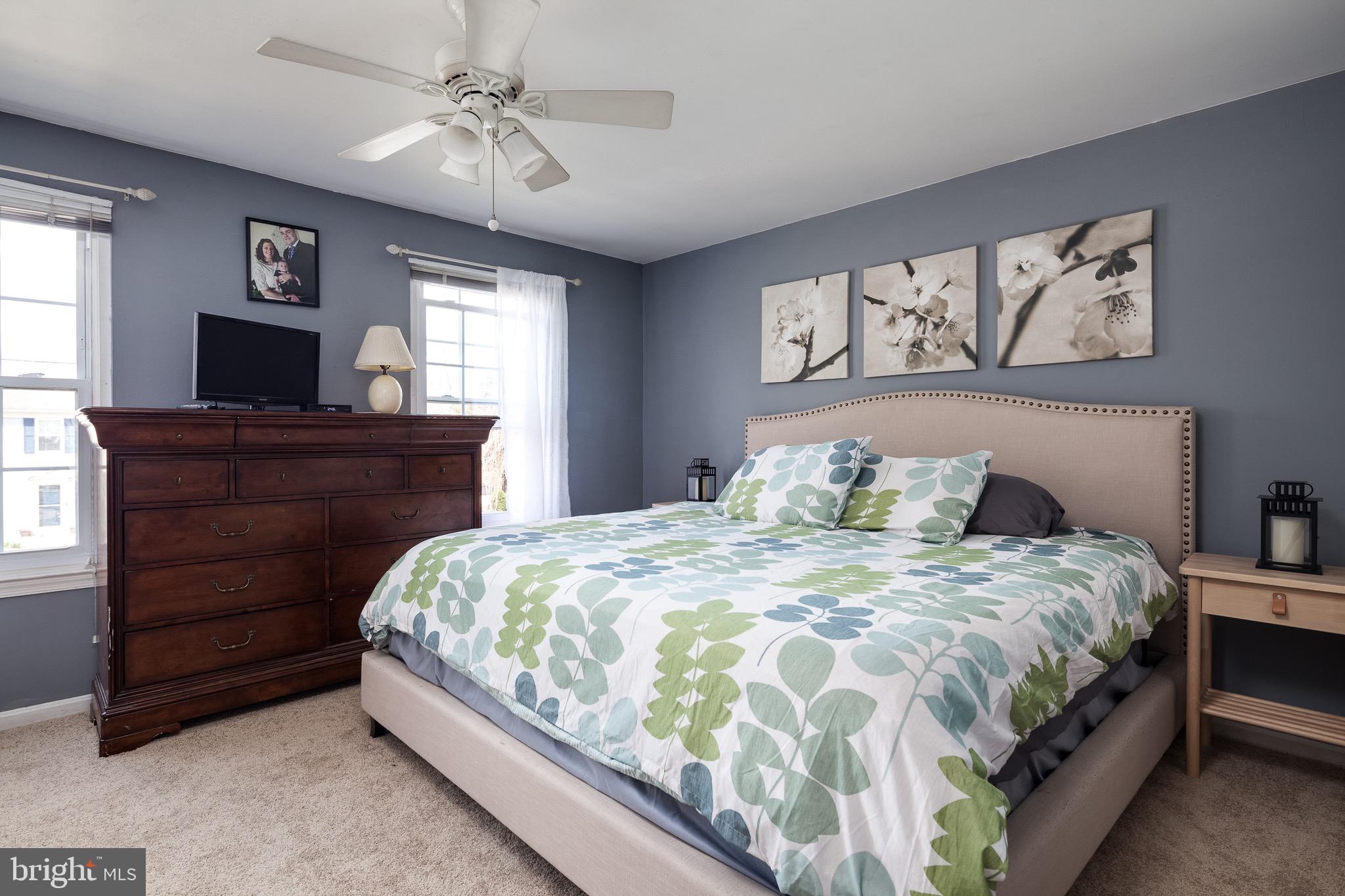 EVERGREEN AT PUTTY HILL - Residential